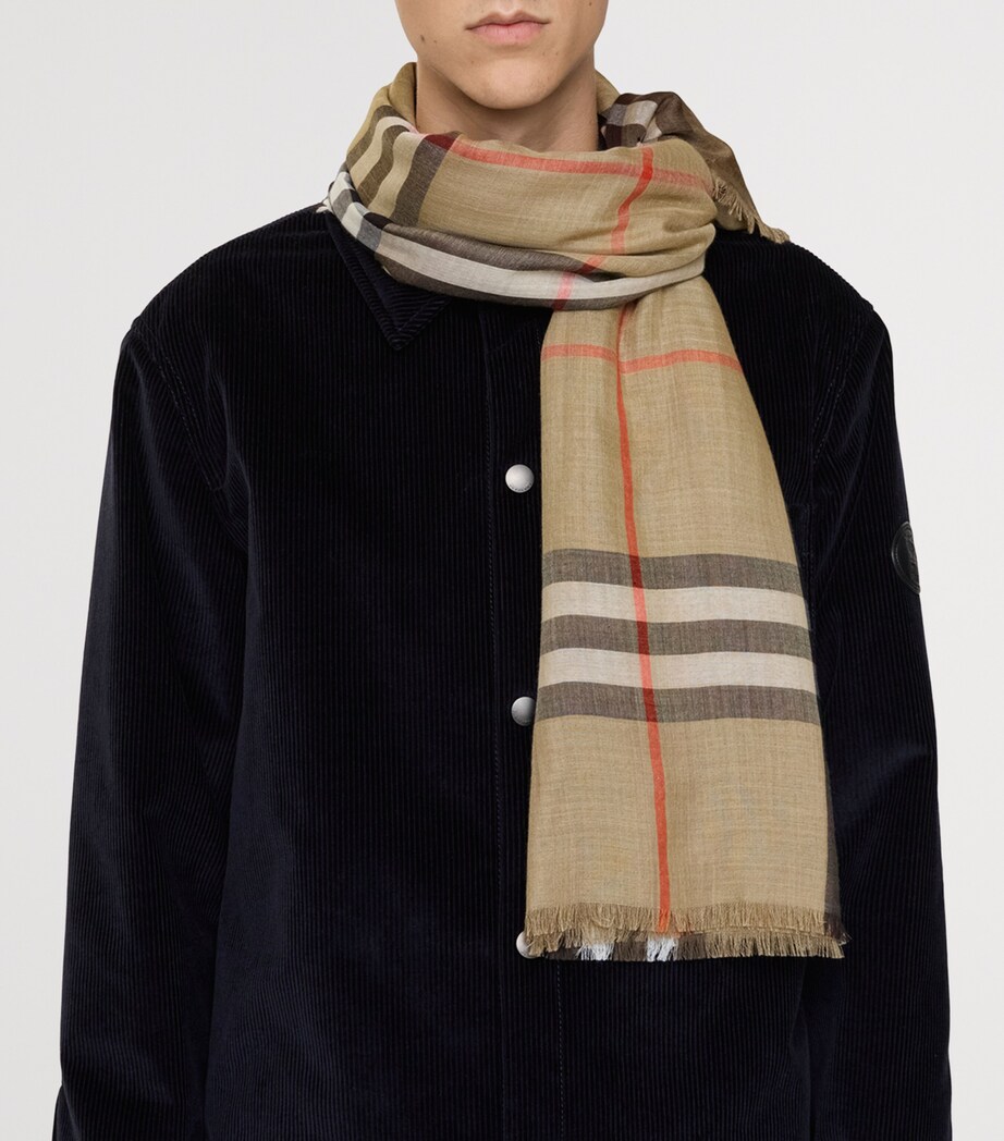 Wool-Silk Reversible Check Scarf SAND/VOLE BROWN Image 5
