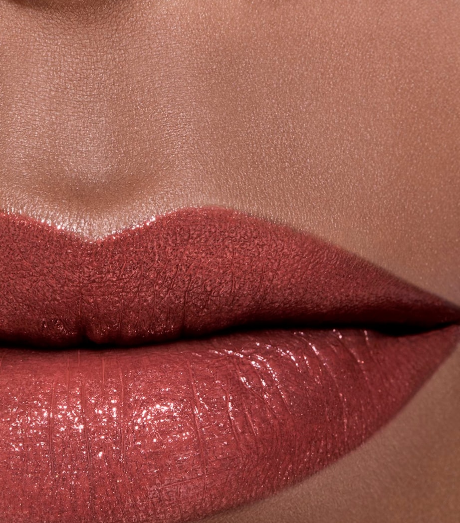 CHANEL ROUGE COCO Longwear Satin Lipstick Rosehall Image 4