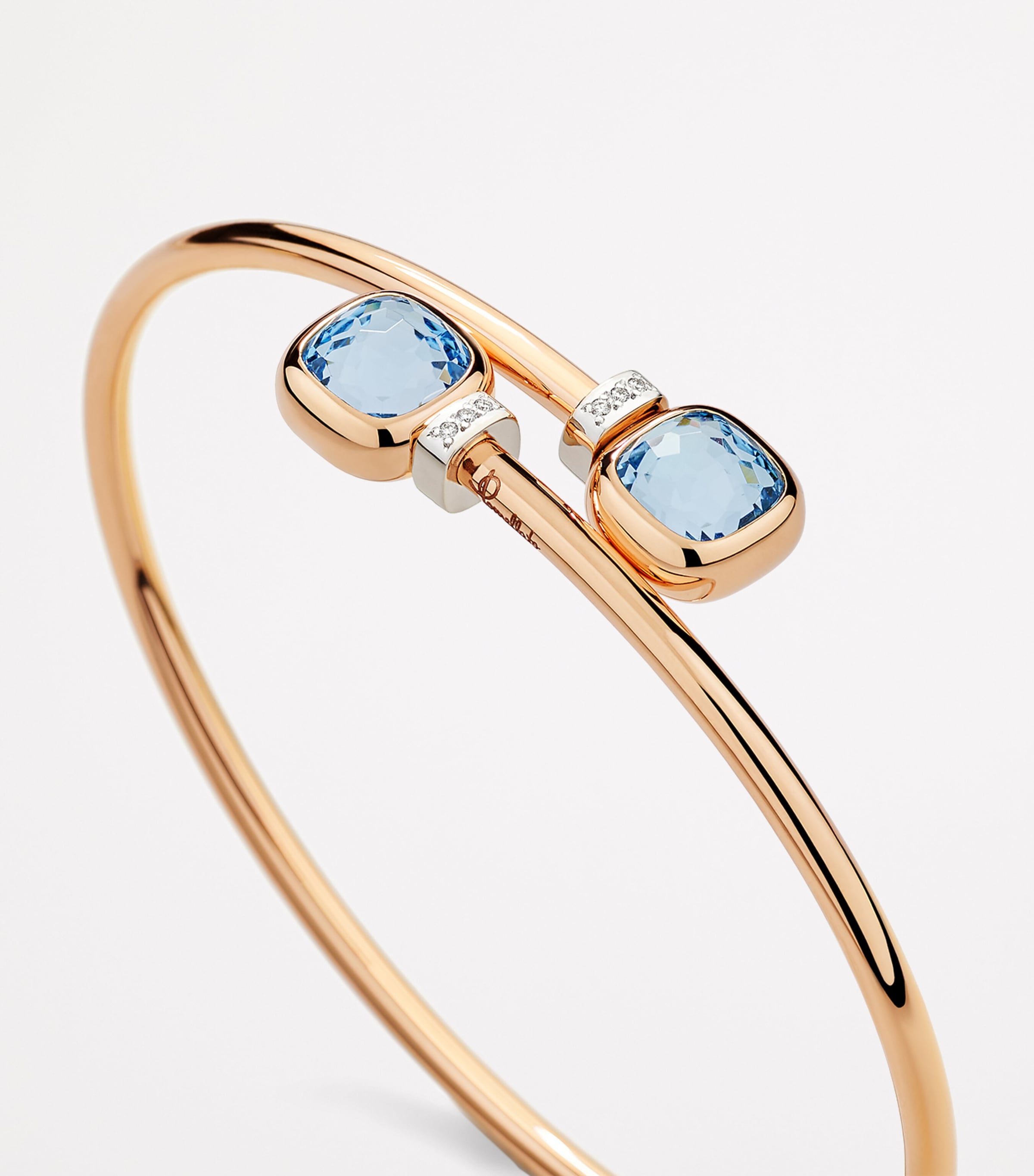 Mixed Gold, Blue Topaz and Diamond Nudo Bangle DB0YY Image 2