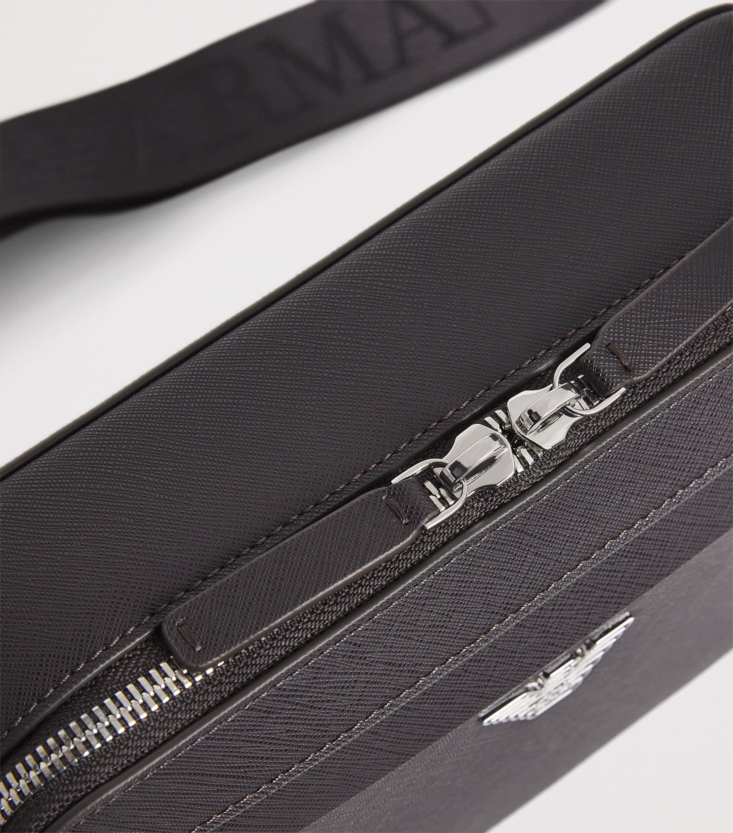 Mini Camera Cross-Body Bag UB104 Image 4