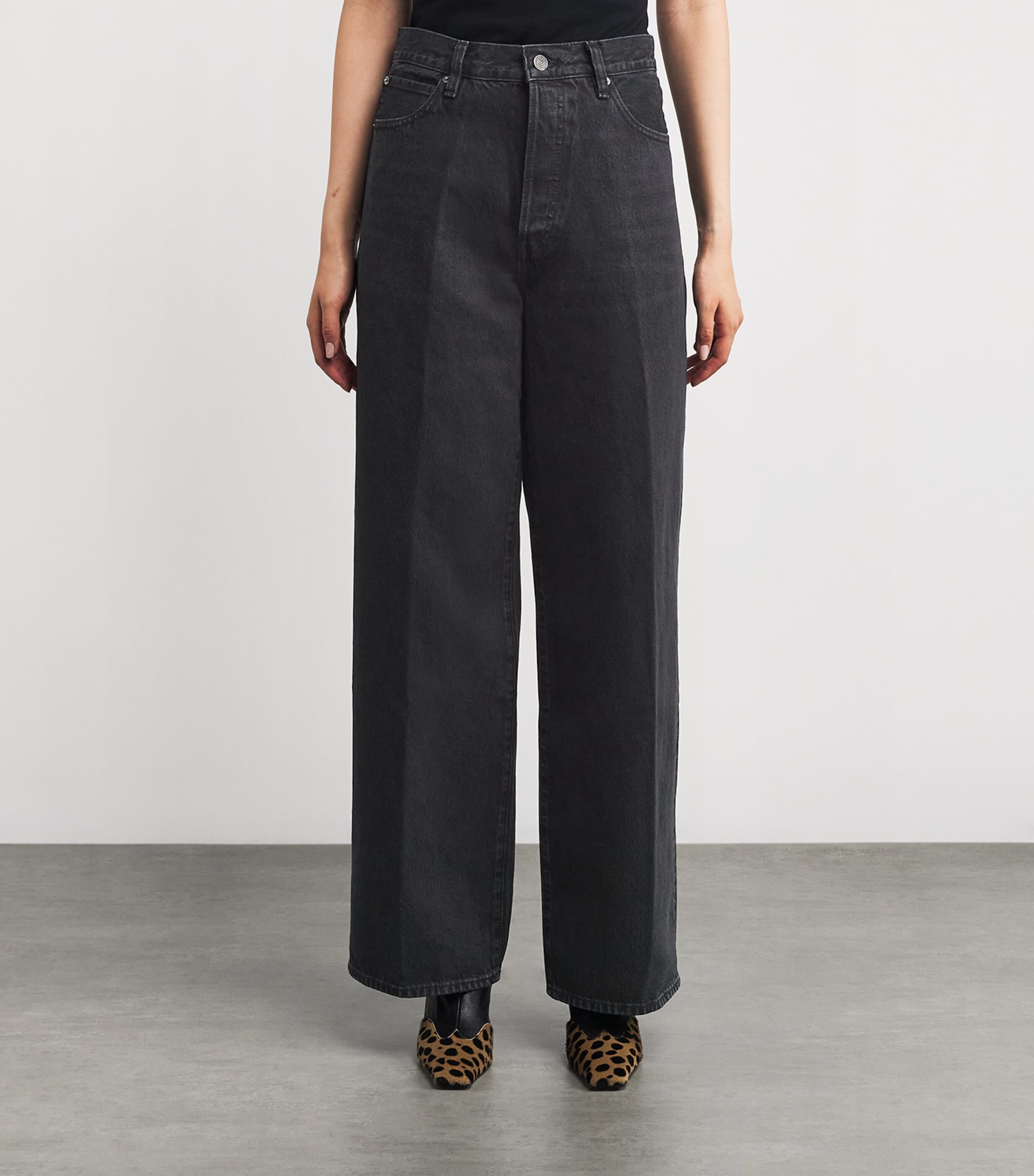 The Collegiate Wide-Leg Jeans ASTRAL Image 3