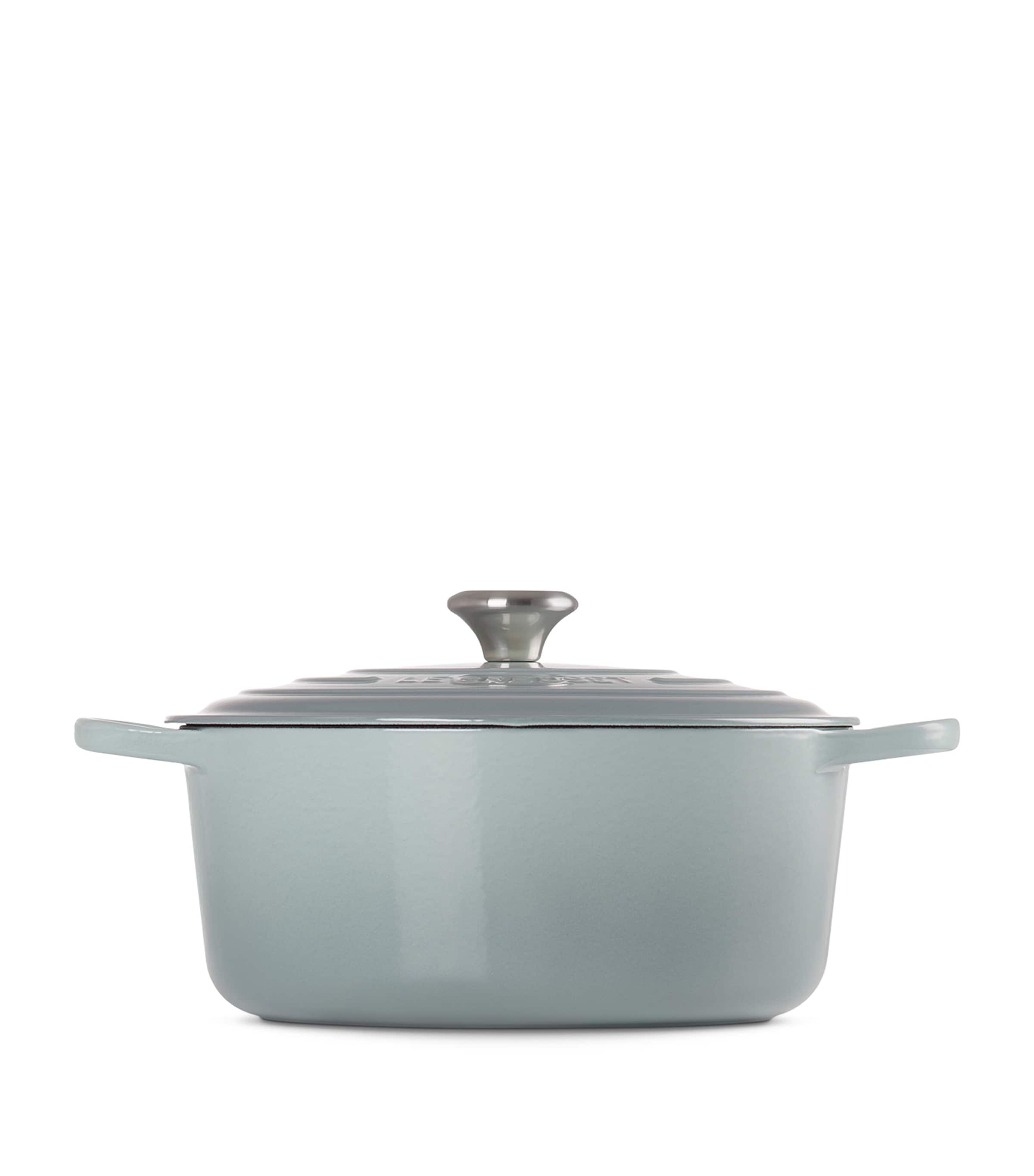 Le Creuset Cast Iron Round Casserole Dish (28cm) Sea Salt Image 2