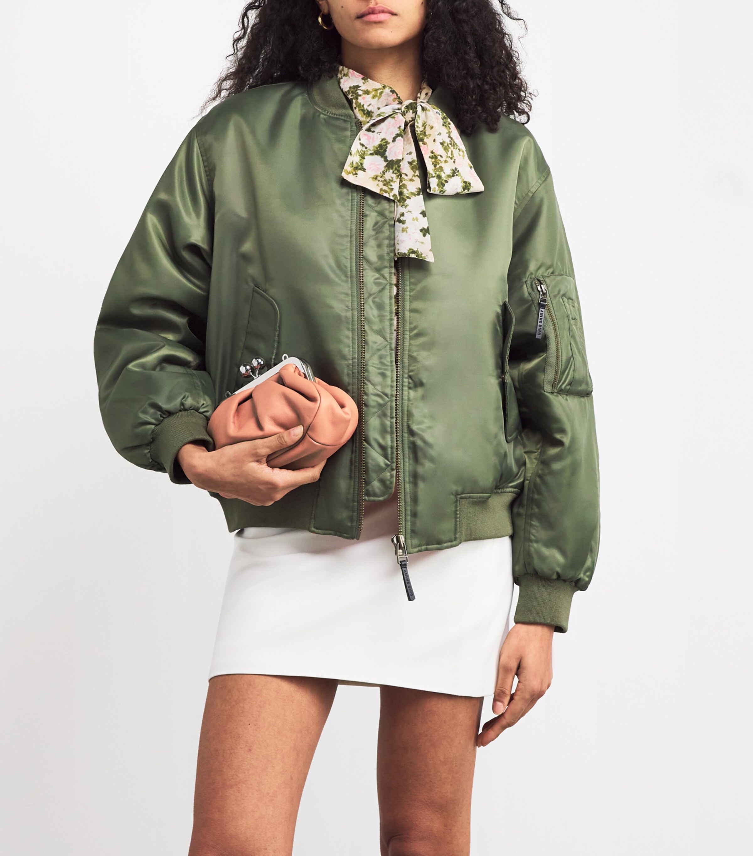 Small Leather Pasticcino Clutch Bag PINK Image 5