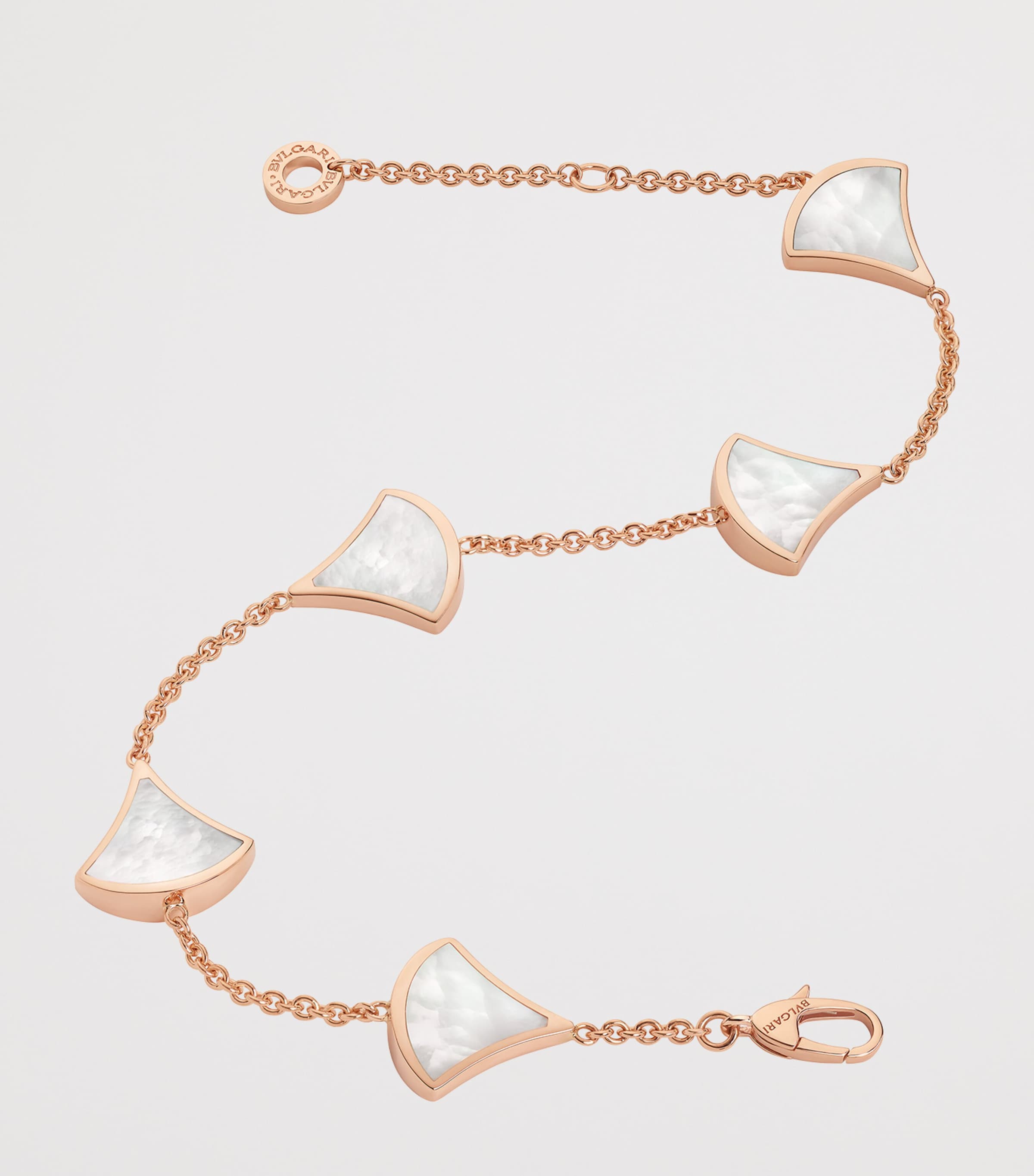 Bvlgari Rose Gold and Mother-of-Pearl Divas’ Dream Bracelet Rose Gold Image 2