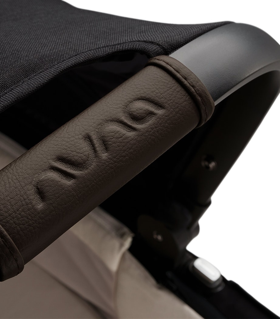 Nuna MIXX Carrycot Caviar Image 9