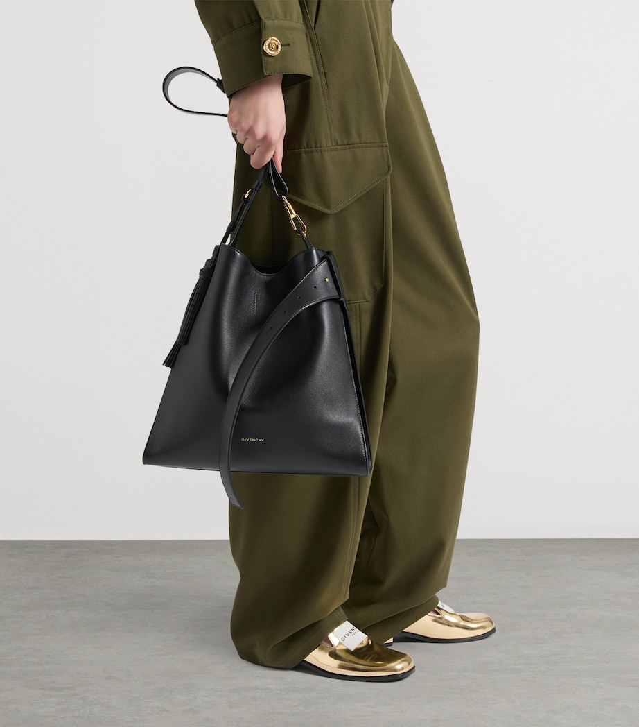 Medium Leather Belted Shoulder Bag BLACK Image 4