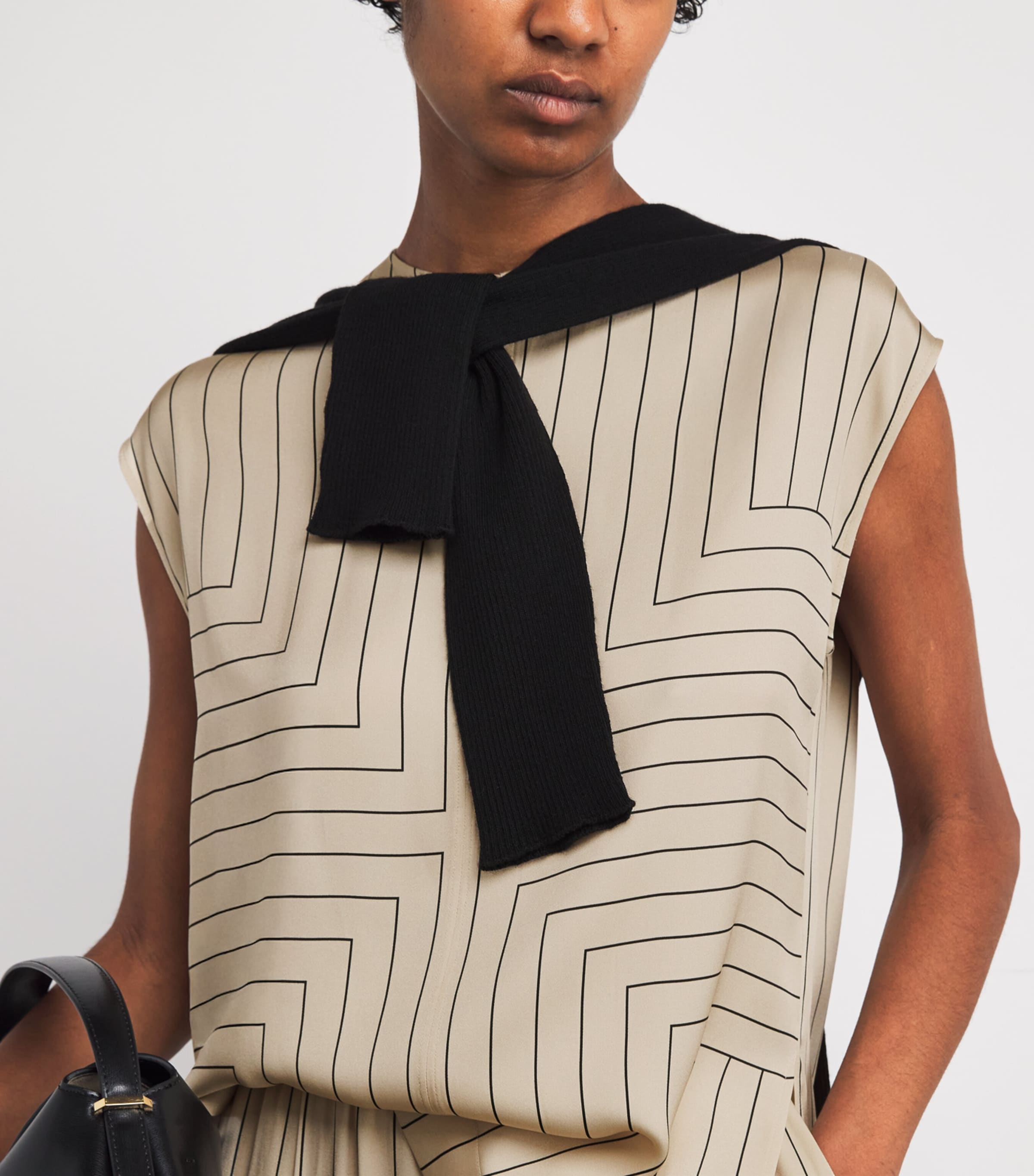 Geometric Print Louison Top AFFOGATO/BLACK Image 6