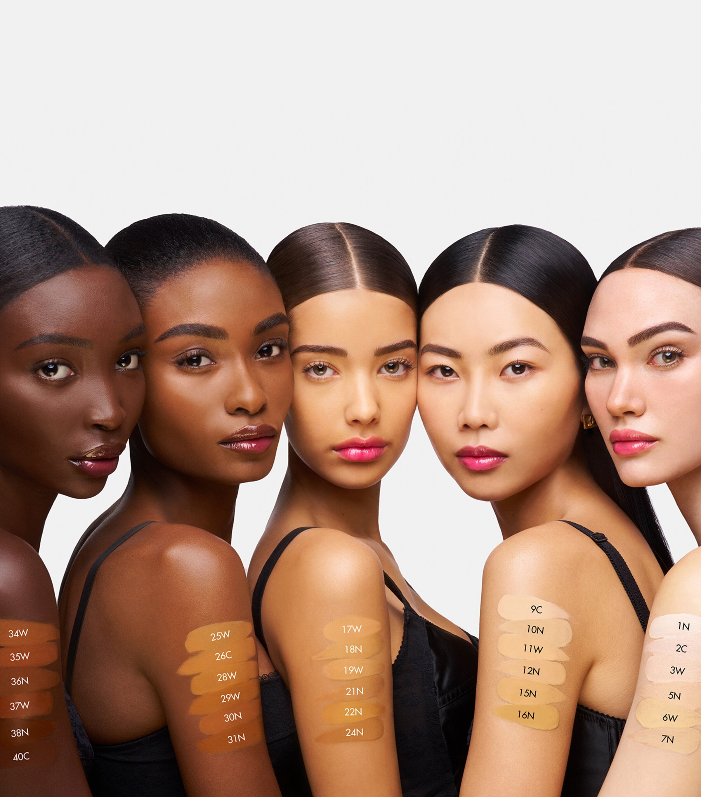 Dolce&Gabbana Blueberry Nutri Tint Hydro Glow & Fresh Skin Tint Light Image 4