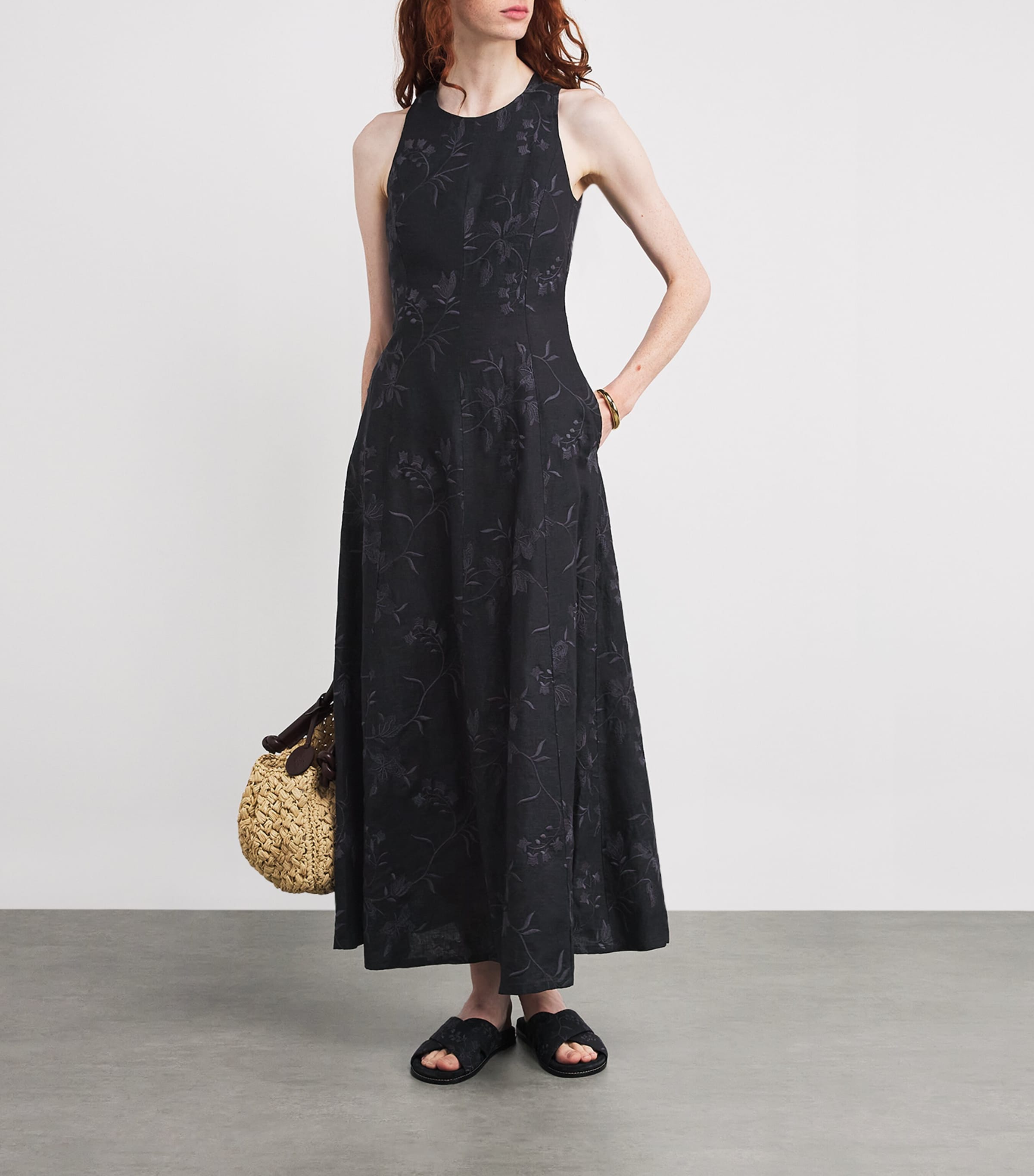 Eleventy Womens x Harrods Linen Floral-Embroidered Dress Nero Image 2