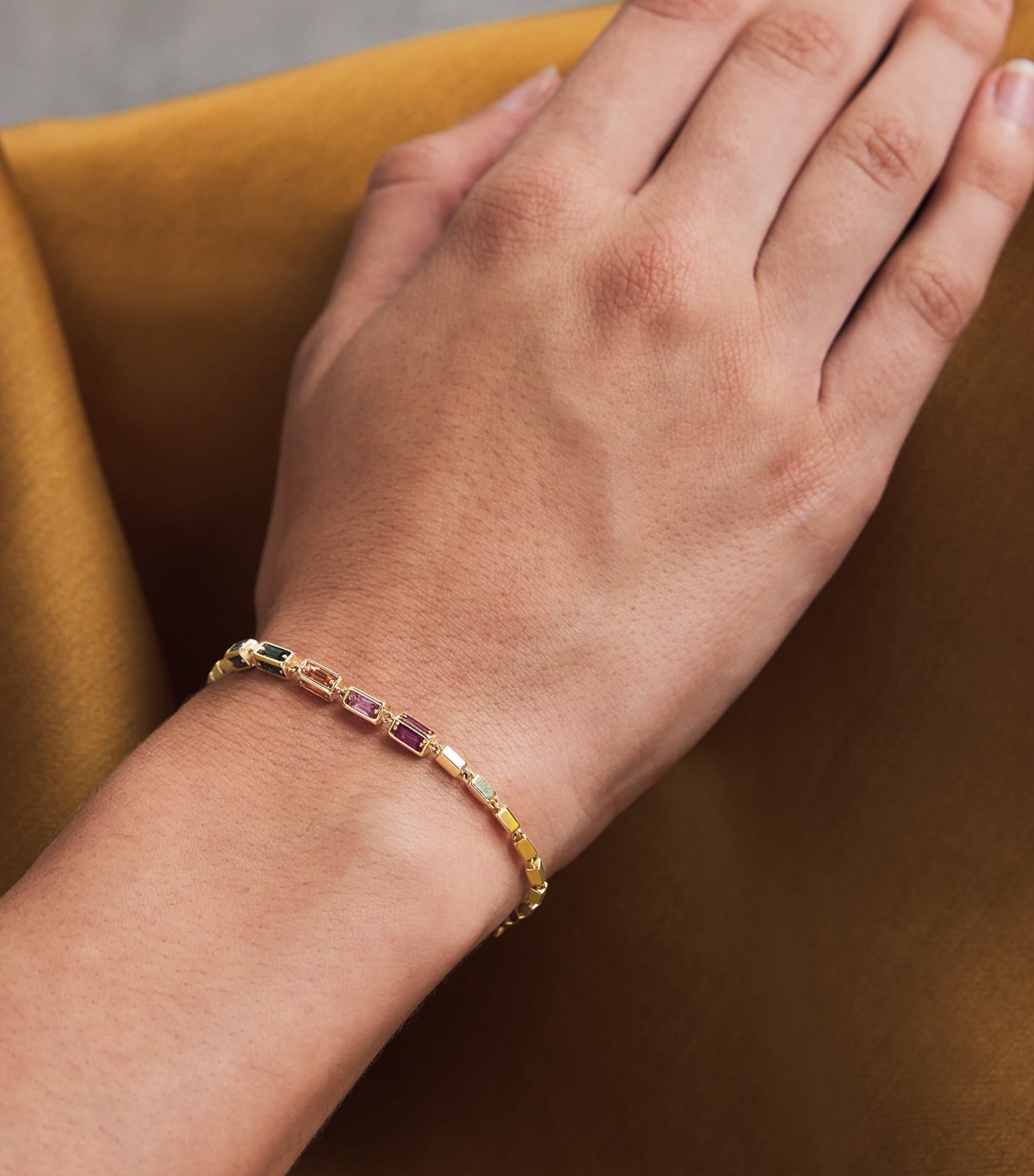 Medium Rose Gold and Sapphire Block-Chain Bracelet 18K RG/RS Image 2