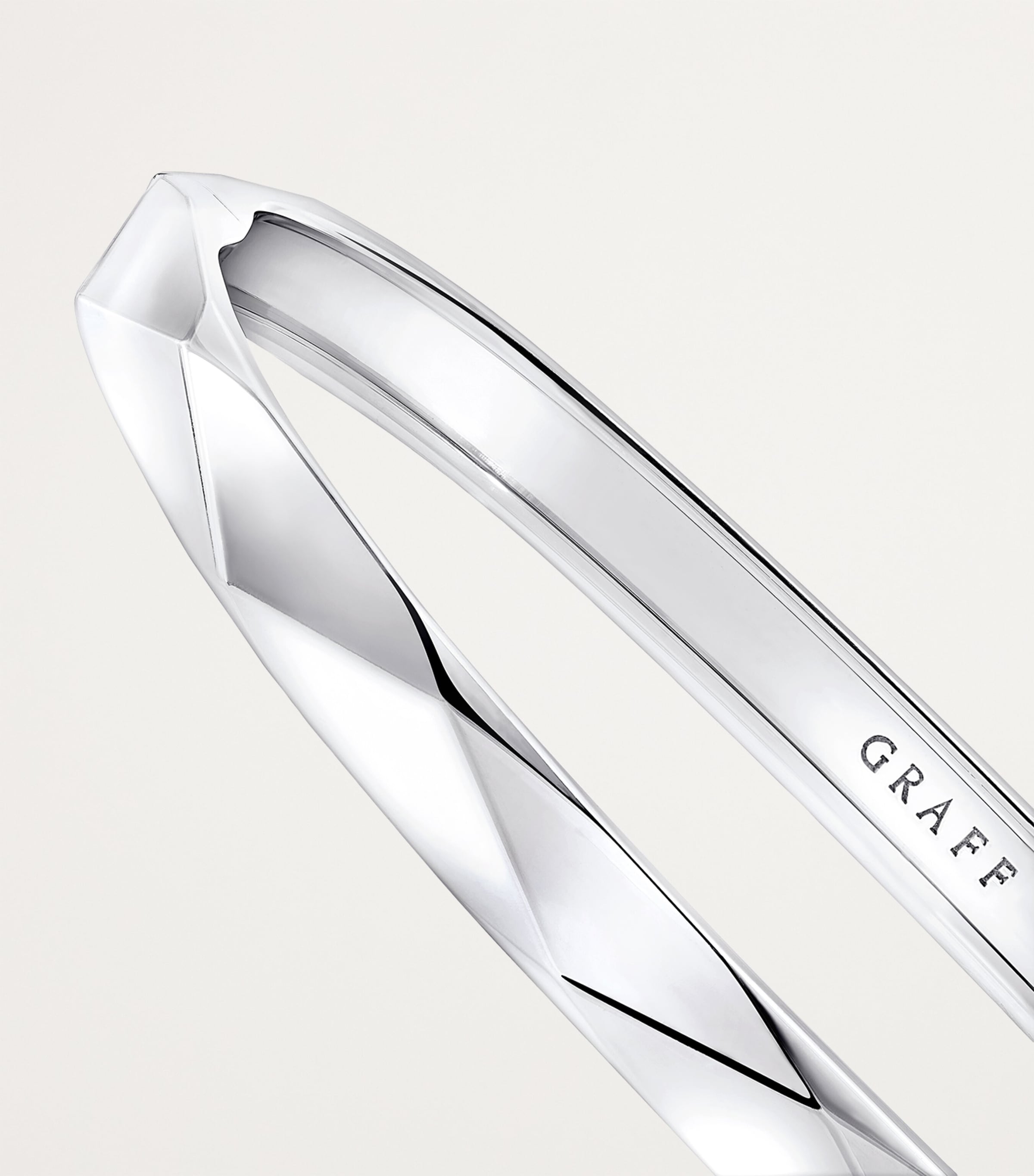 White Gold Laurence Graff Signature Bangle WHITE GOLD Image 3