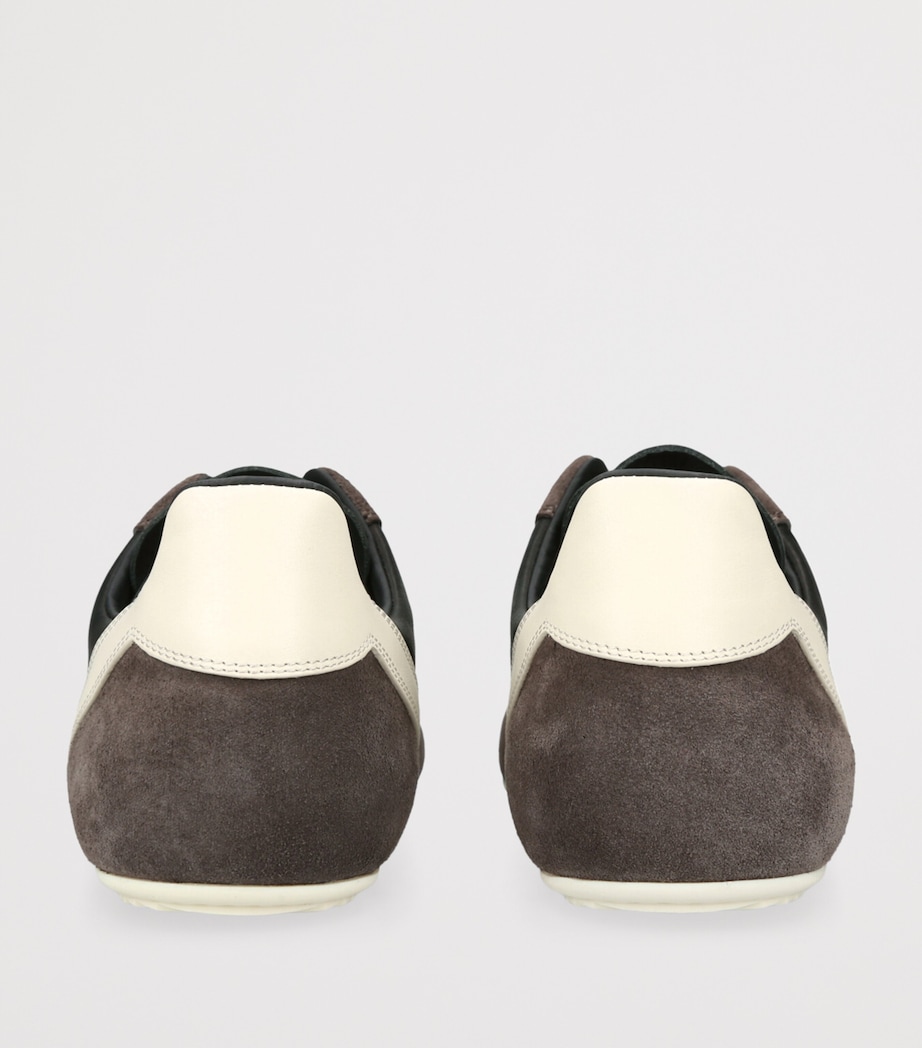 Suede Minimal Low-Top Sneakers GREY/OTHER Image 2