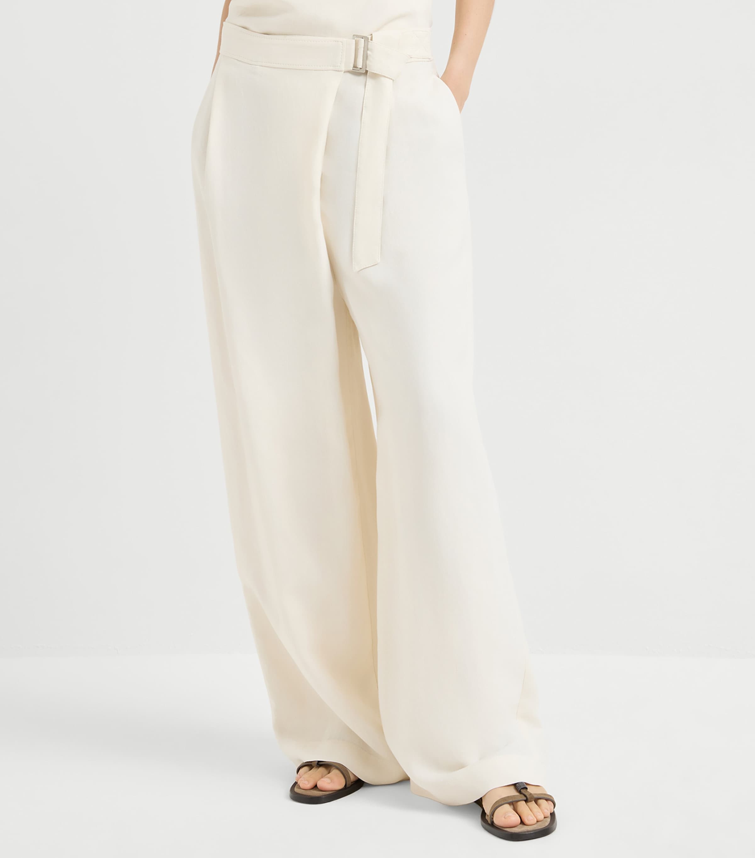 Twill Wrap Trousers C579 Image 3