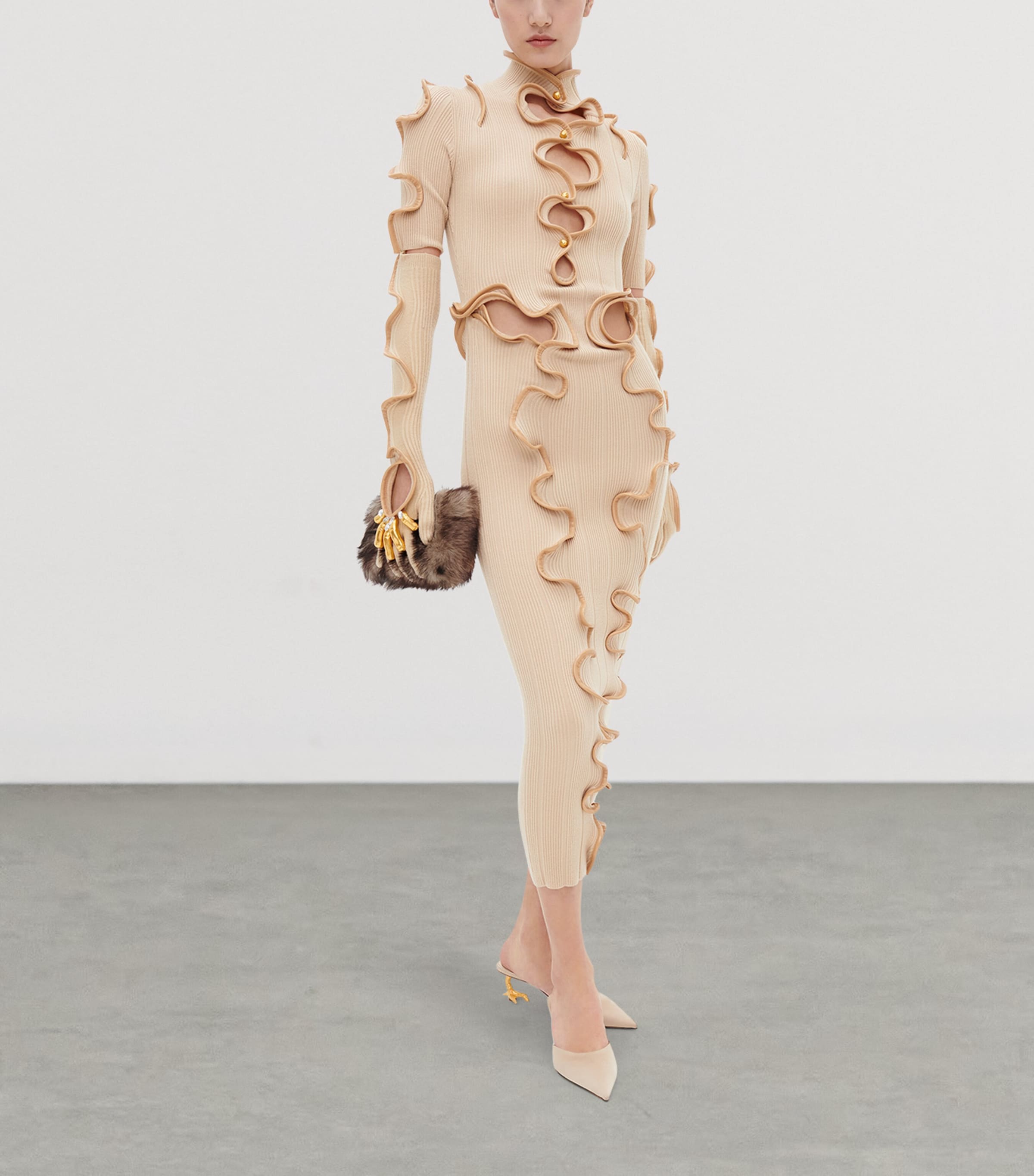 Schiaparelli Ruffle Gloves Nude Image 4