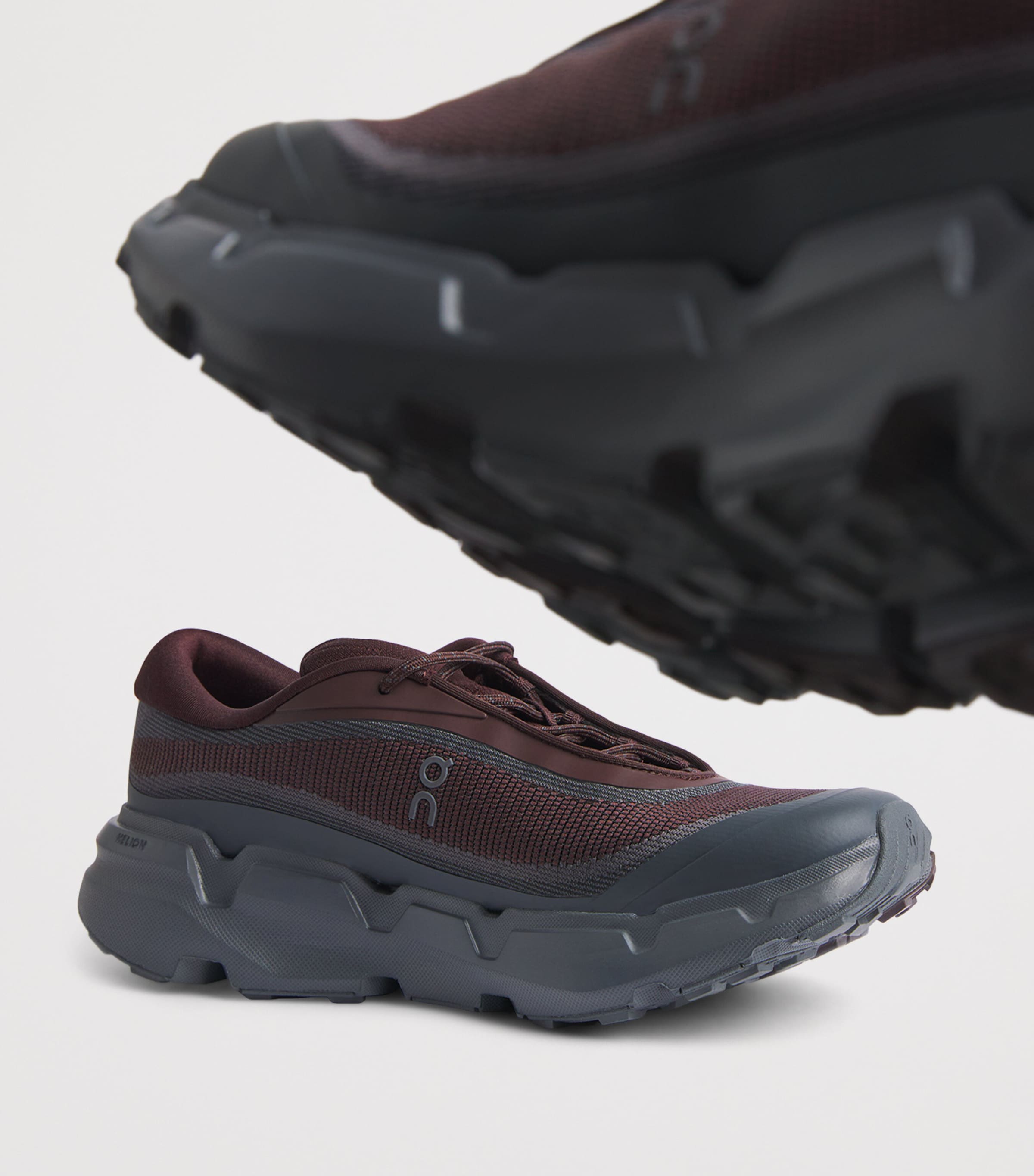 On Mens Cloudsoma Hike Trainers Ox | Eclipse Image 7