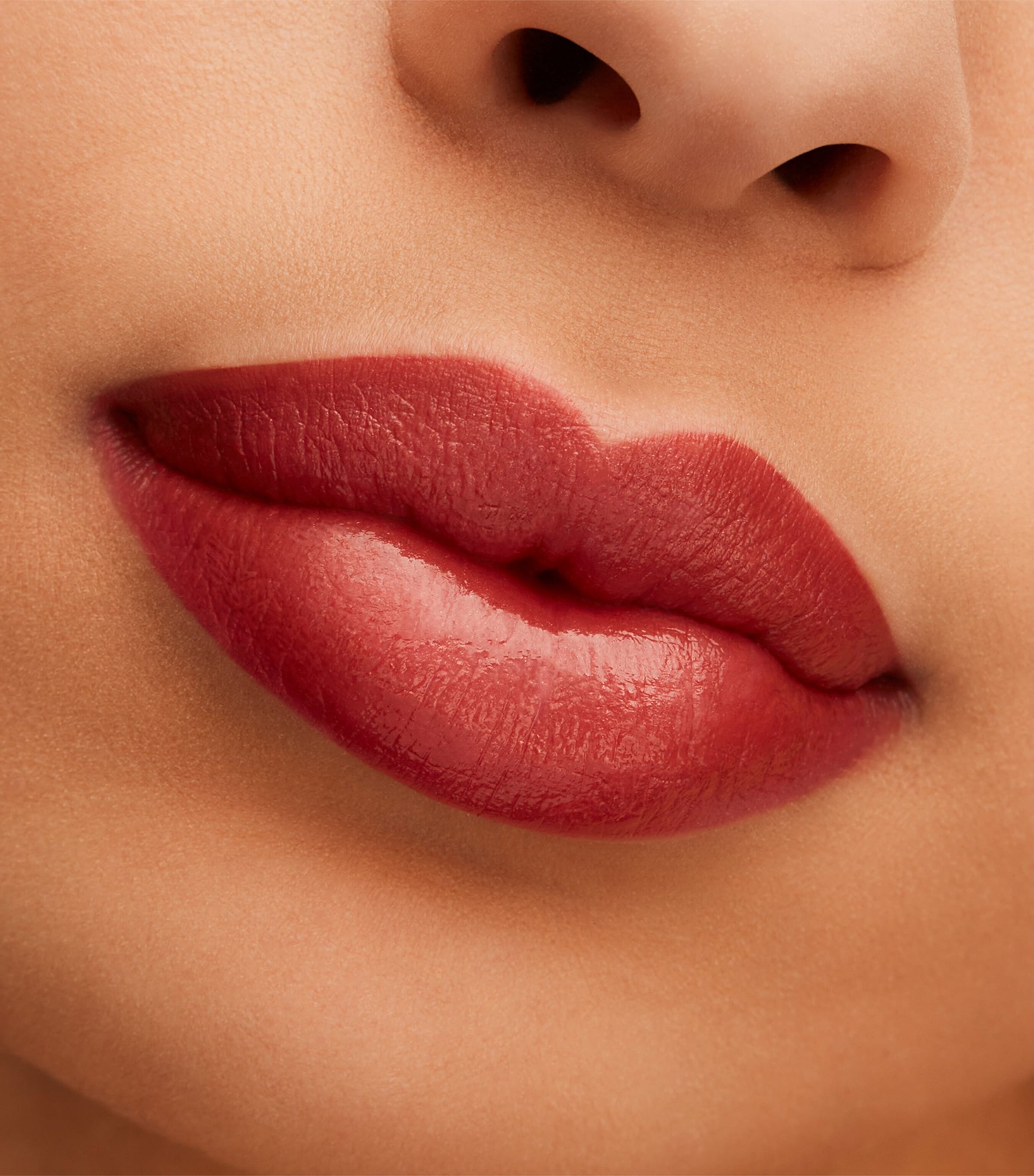 Lustreglass Sheer-Shine Lipstick BUSINESS CASUAL Image 6