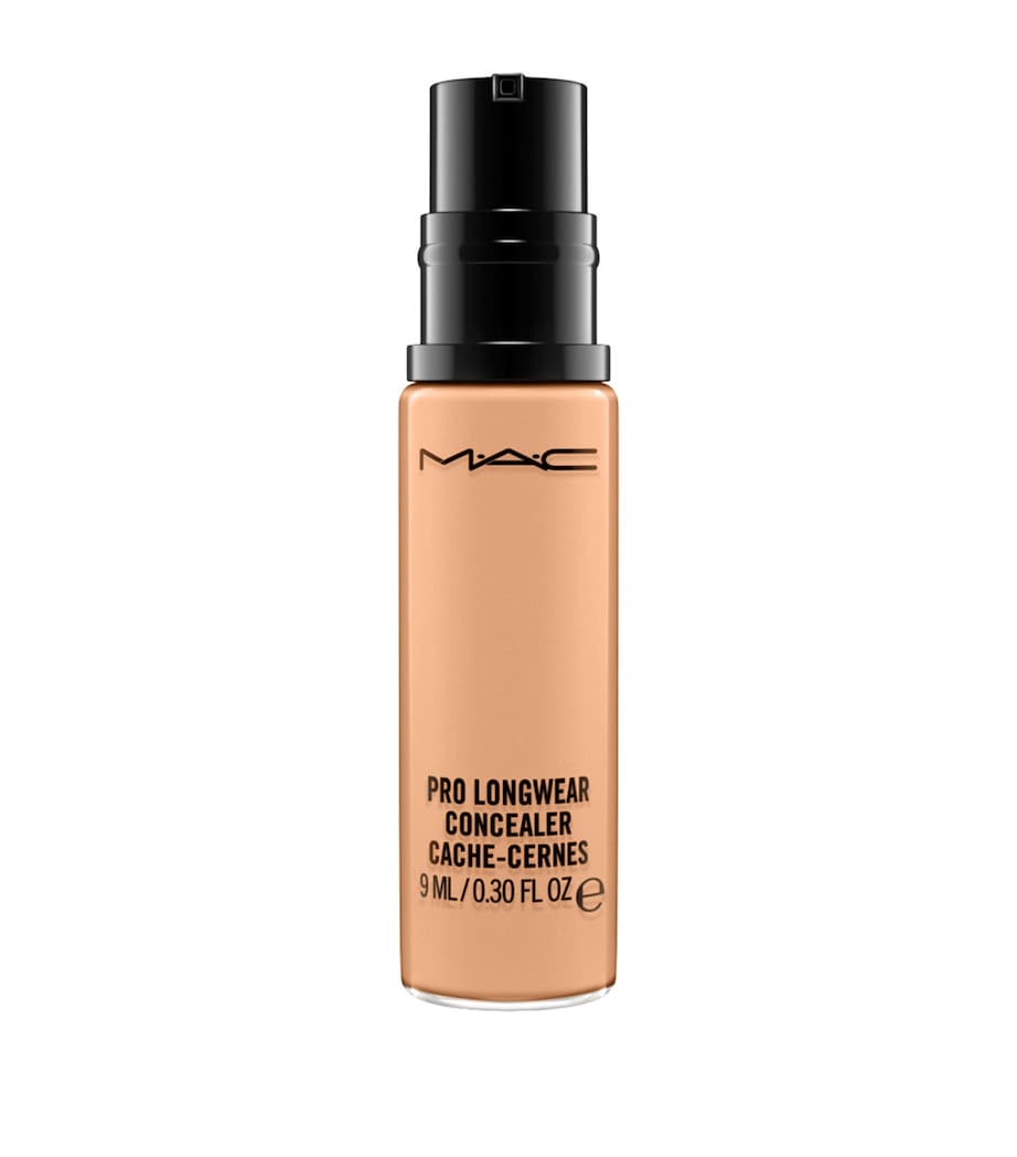 Pro Longwear Concealer NC45 Image 1