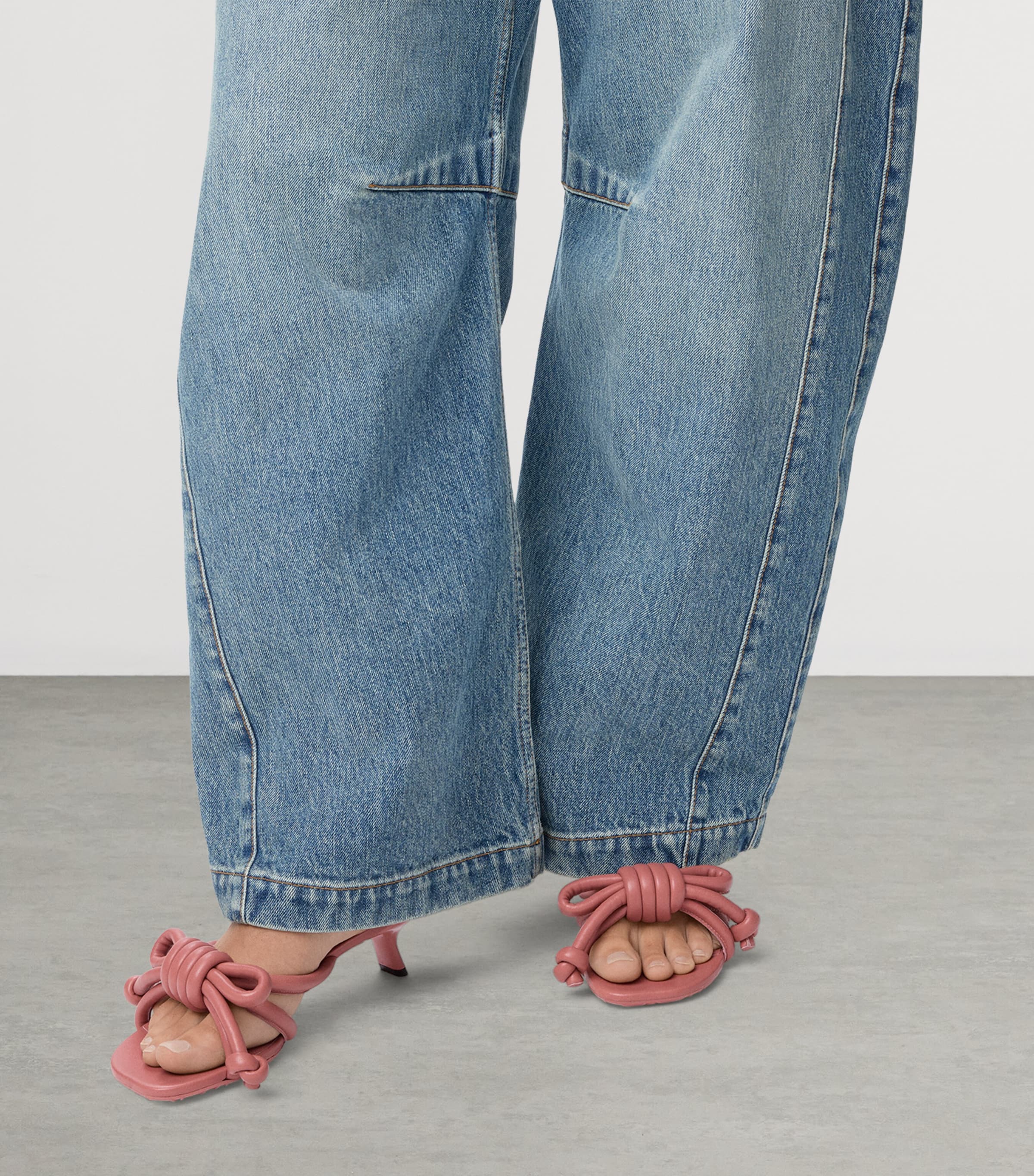 LOEWE Lambskin Flamenco Knot Mules 45 Blush Image 4