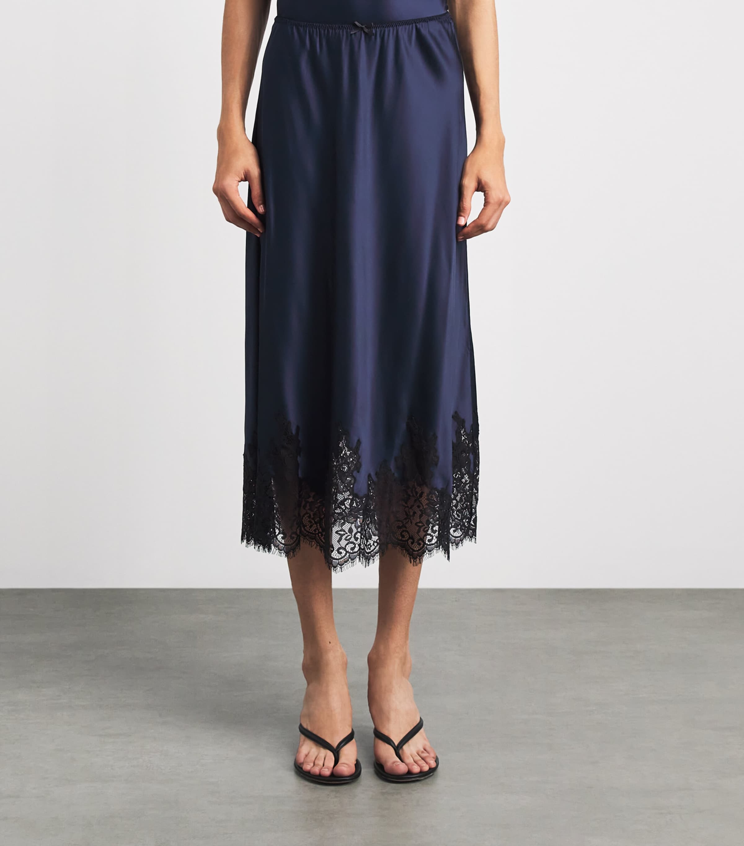 PAIGE Womens Satin Kelso Midi Skirt Navy Image 4