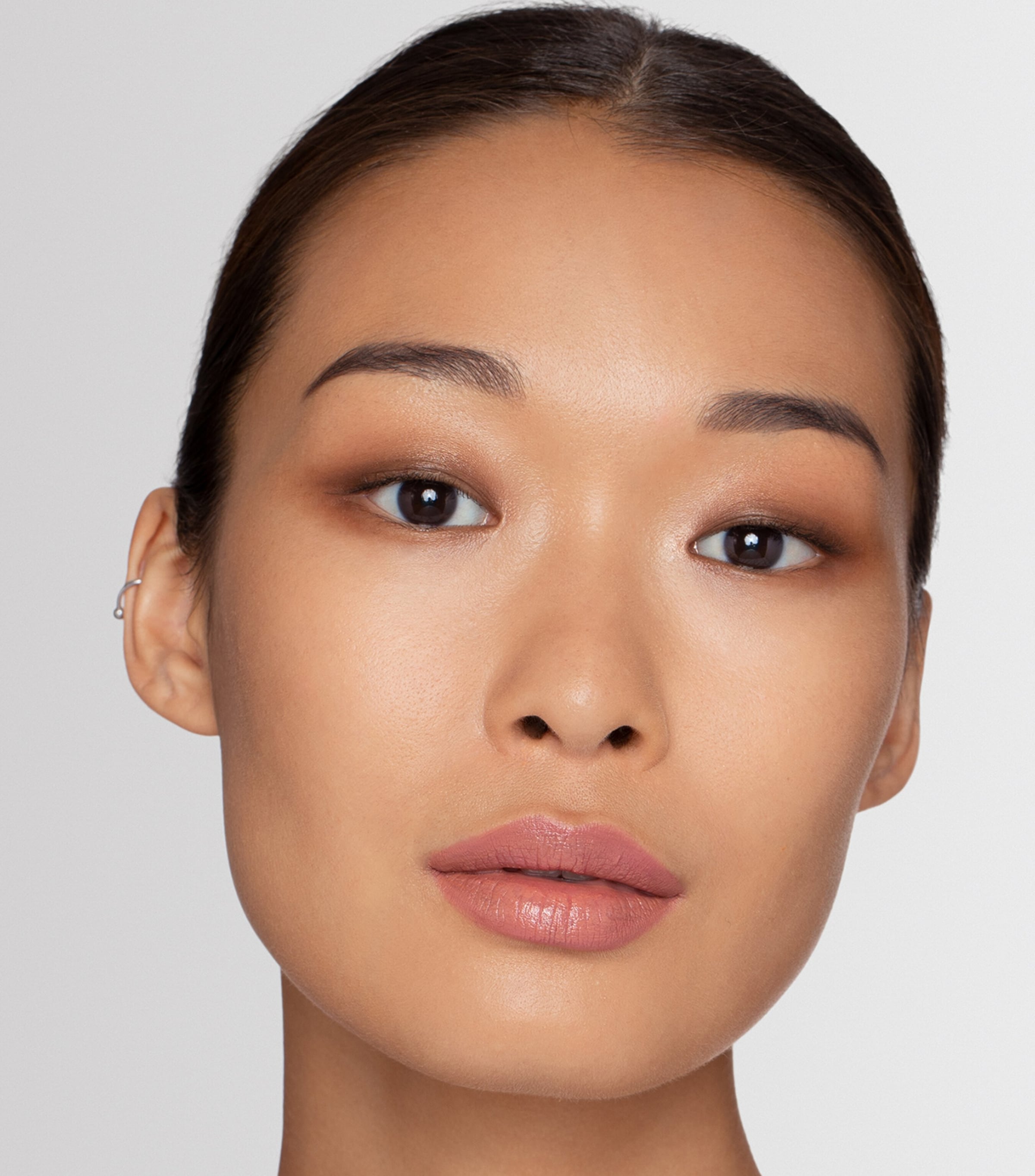 Future Skin Cushion Skincare Foundation NUDE Image 3