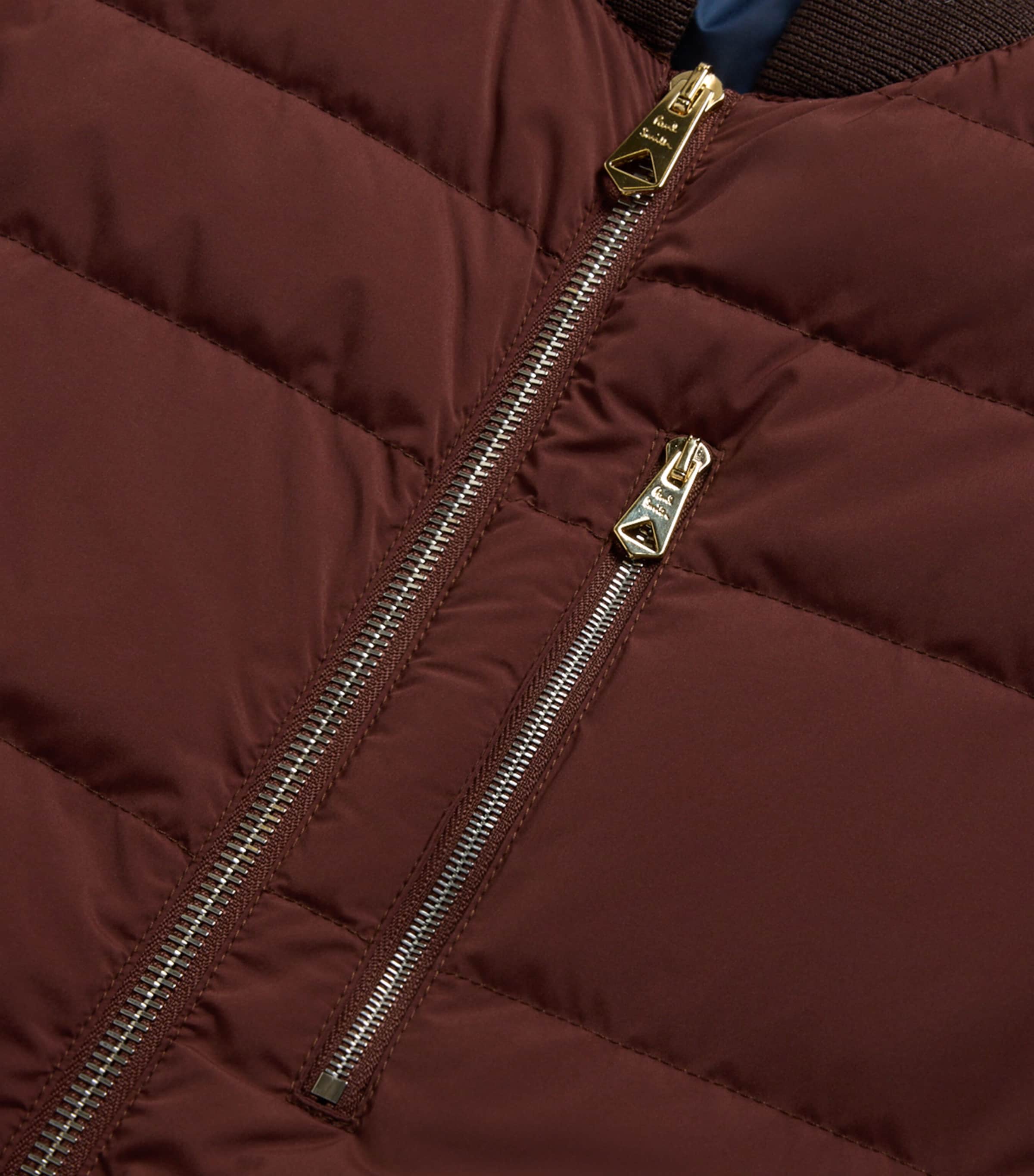 Water-Repellent Hybrid Down Gilet 26_BRICK RED Image 2