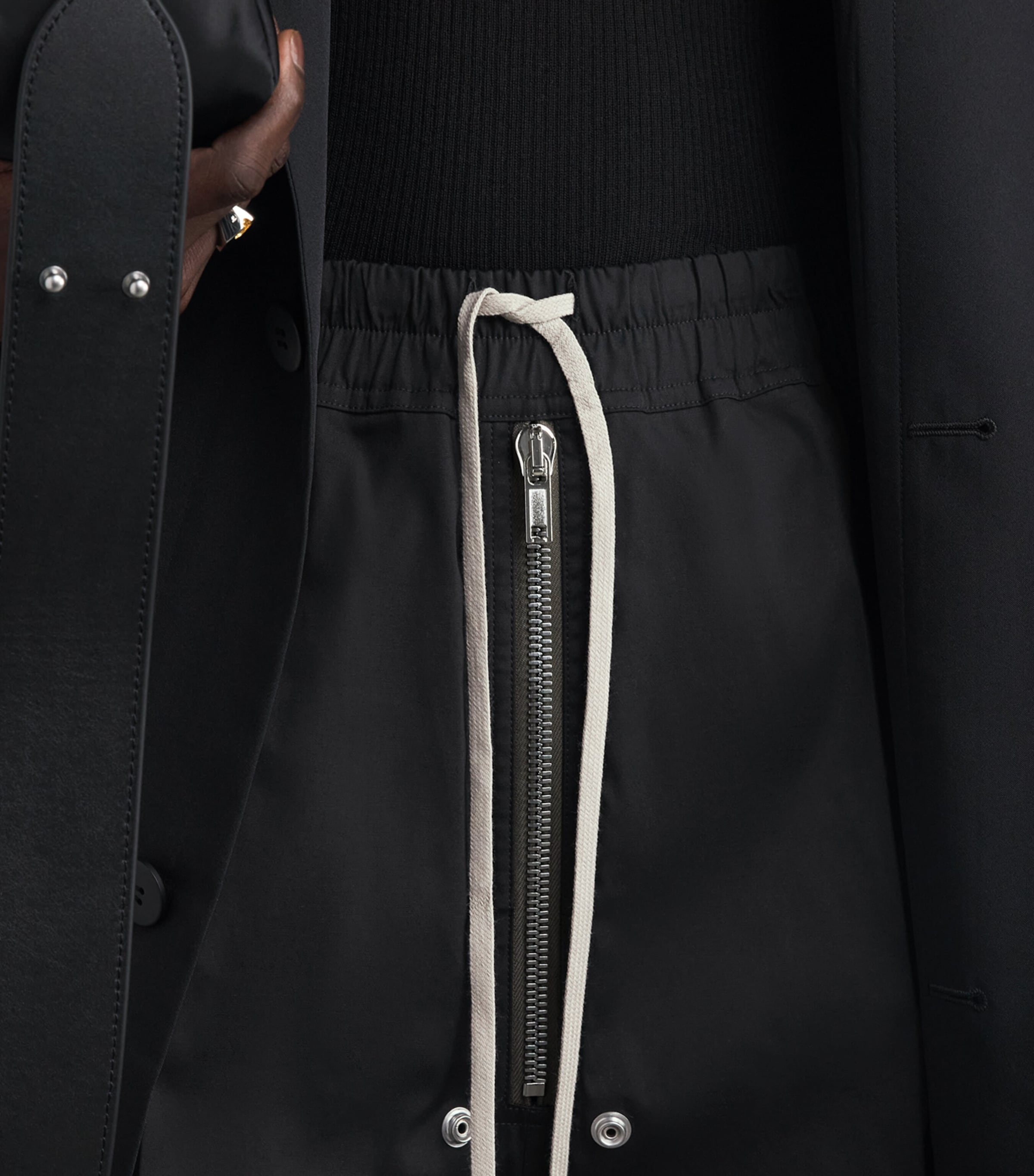 Cotton Heizer Belas Cargo Shorts BLACK/ 09 Image 6