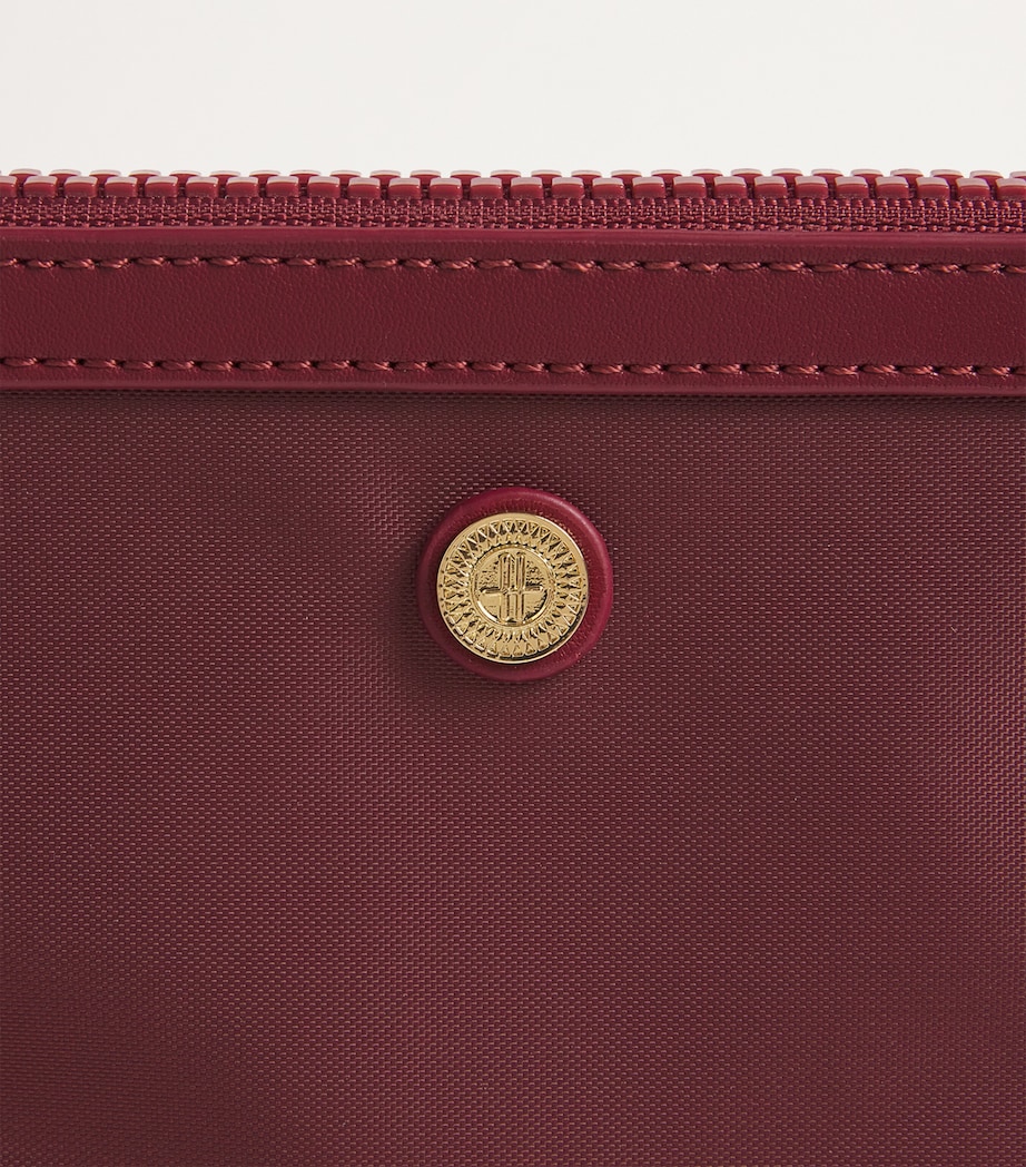 Small Nylon Wash Bag OXBLOOD Image 3