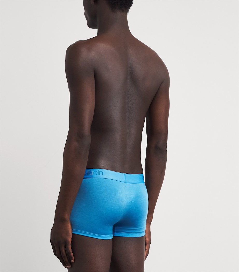 Calvin Klein Mens Low-Rise Trunks (Pack of 3) Se/blu/blk Image 3