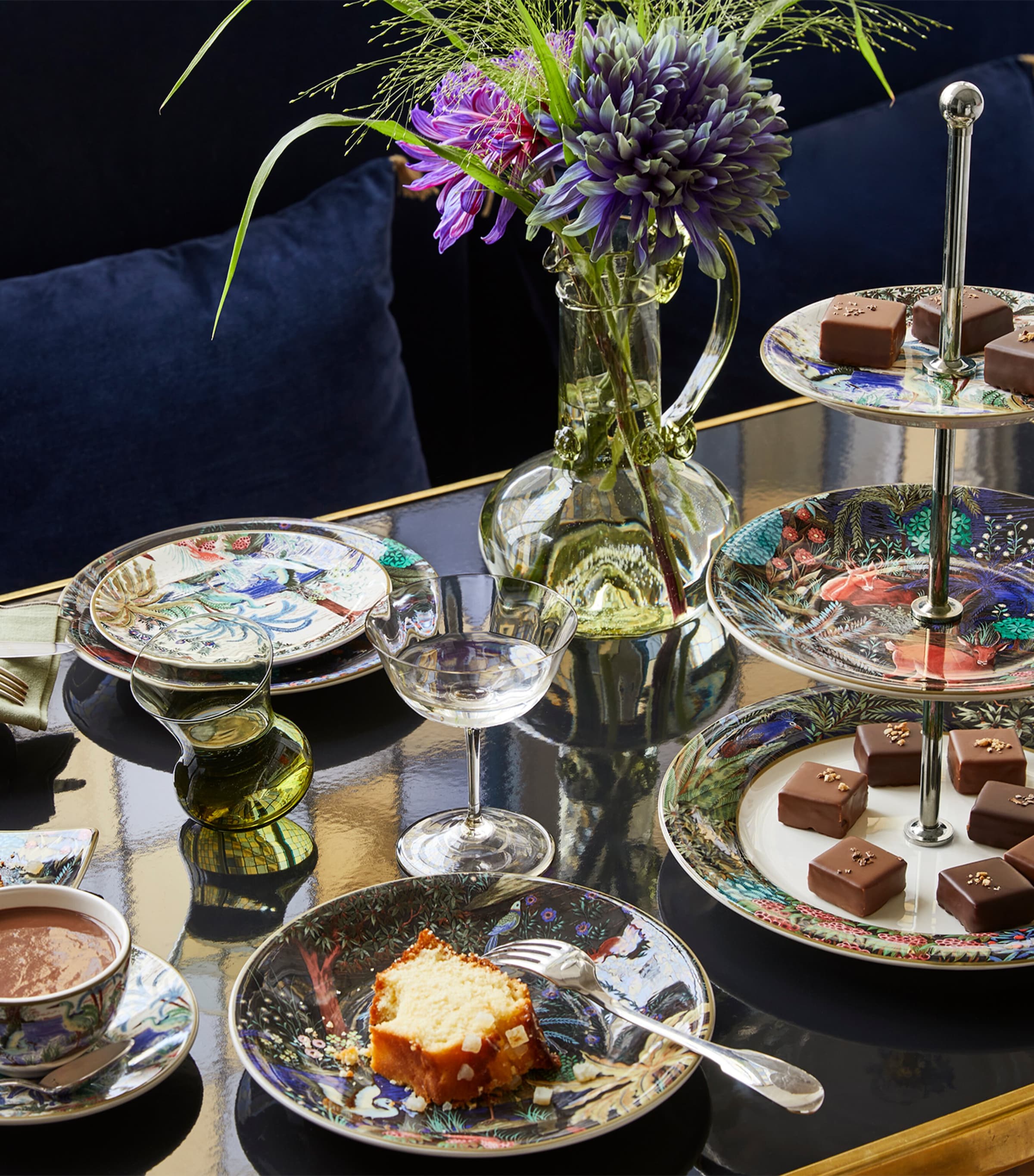 Set of 2 Jardin du Palais Teacups and Saucers (260ml) MULTICOLOR Image 3