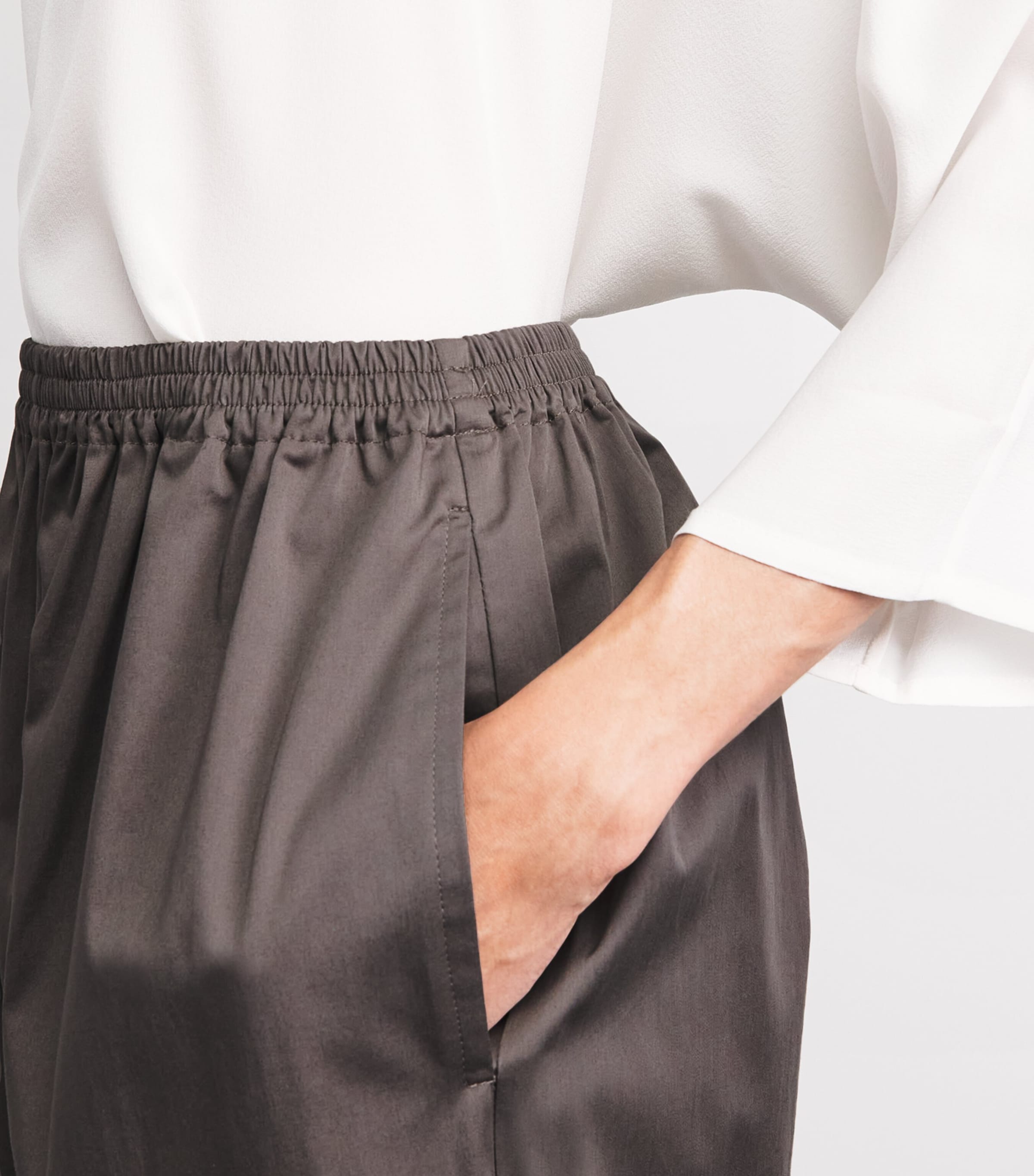 Eskandar Womens Stretch-Cotton Japanese Trousers Mocha Image 3