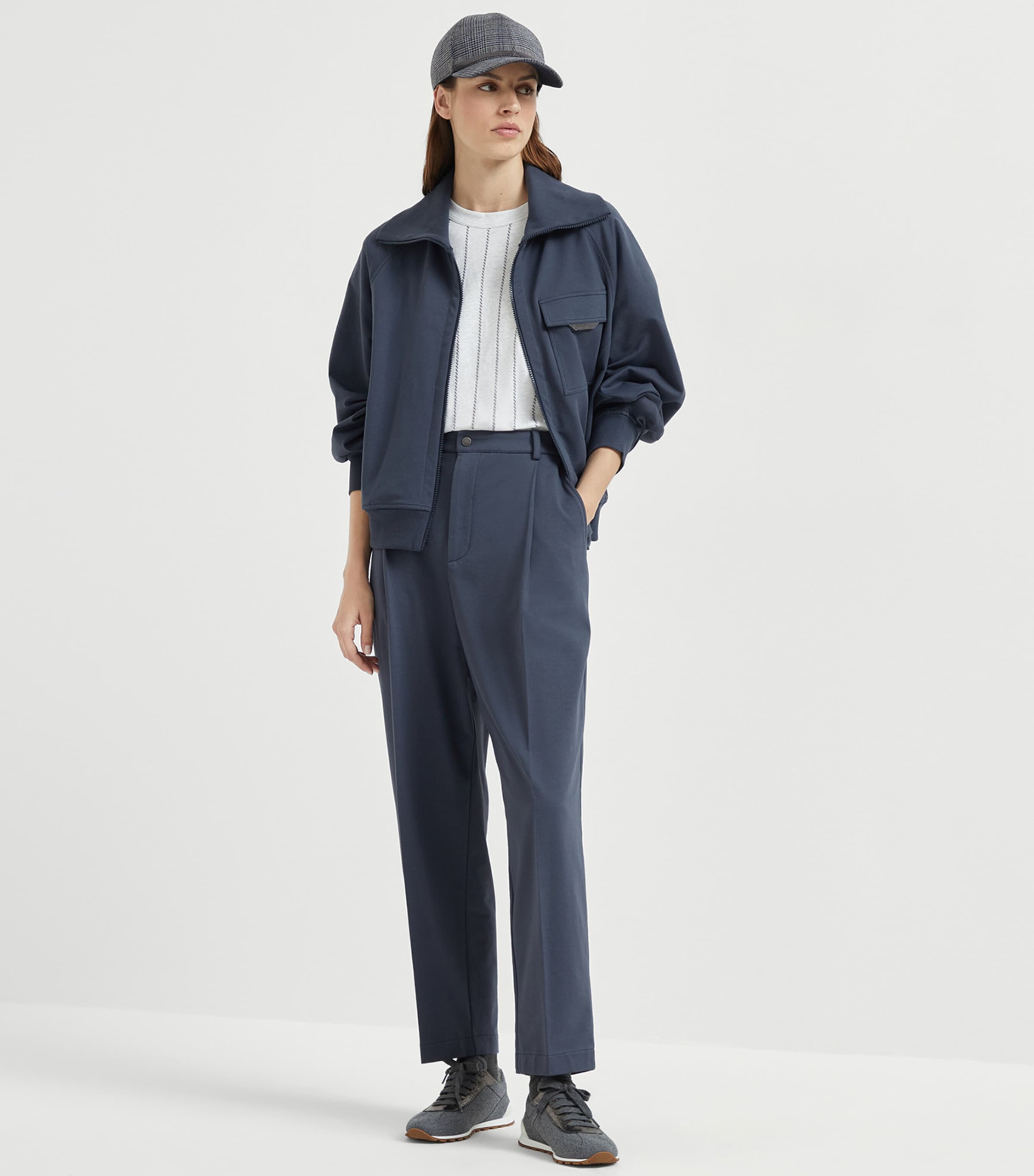 Stretch-Cotton Cropped Trousers C7186 Image 4