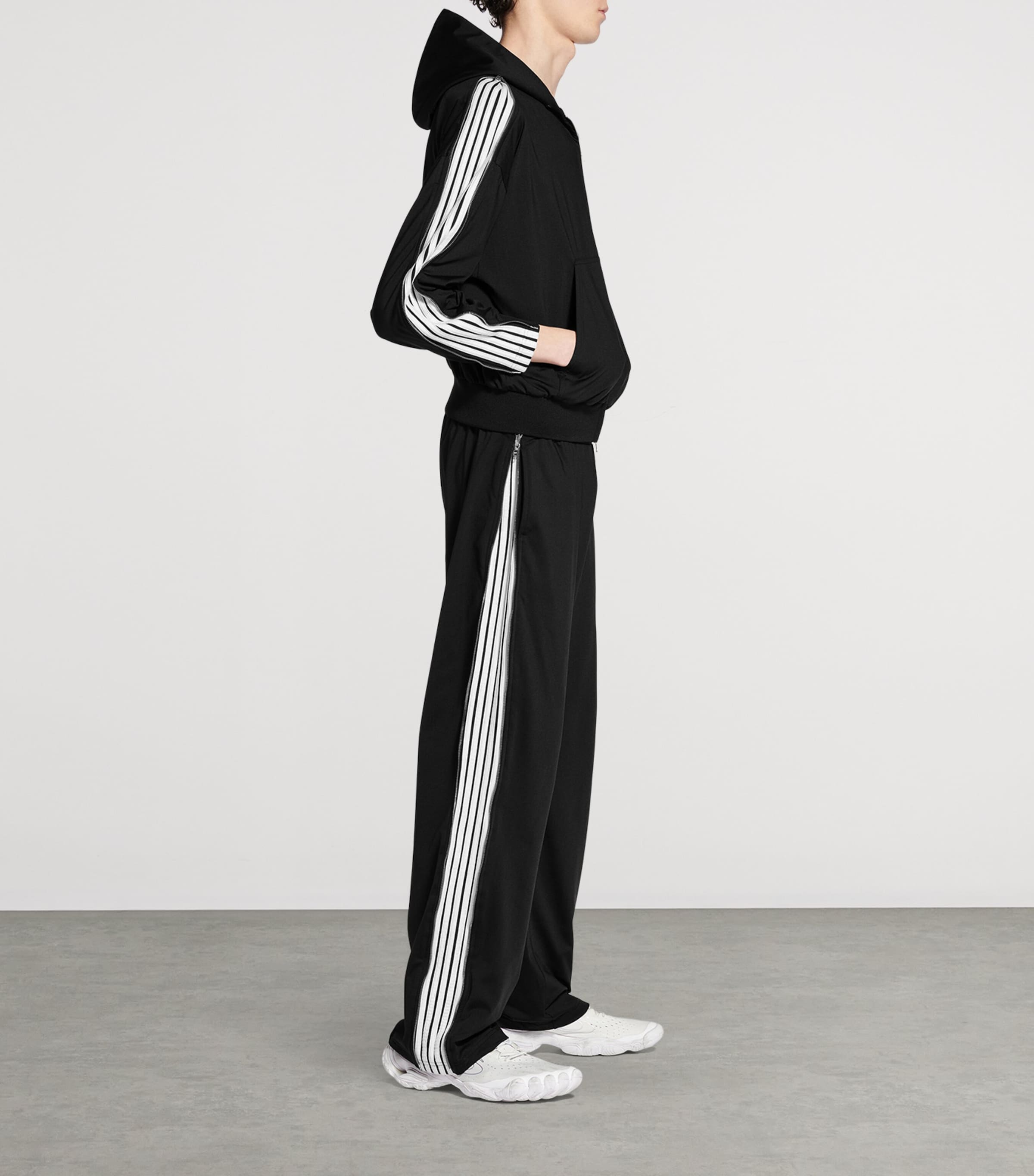 Balenciaga Black Zipped Zip-Up Hoodie | Harrods CA