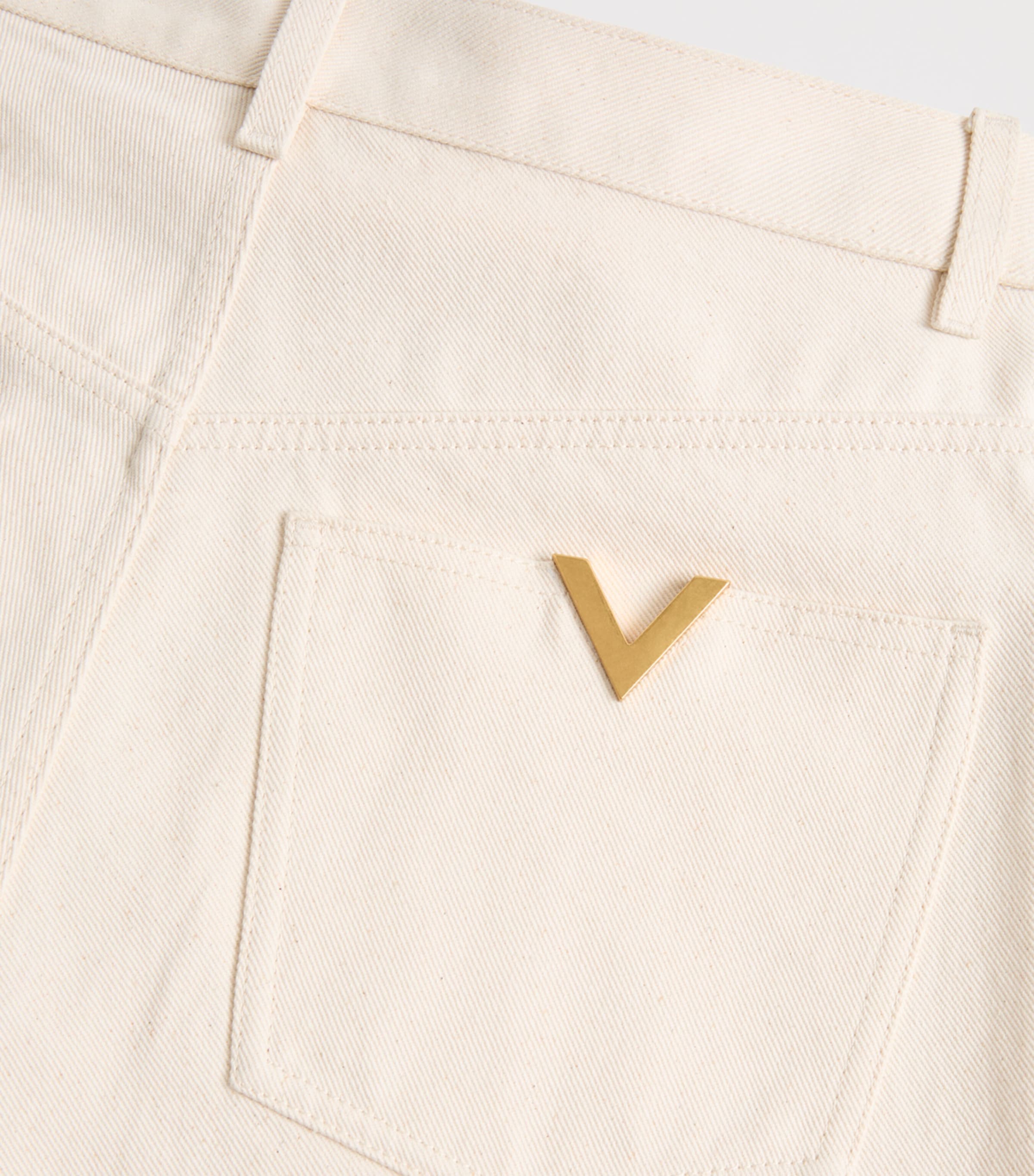 Mid-Rise Wide-Leg Jeans A03 Image 6