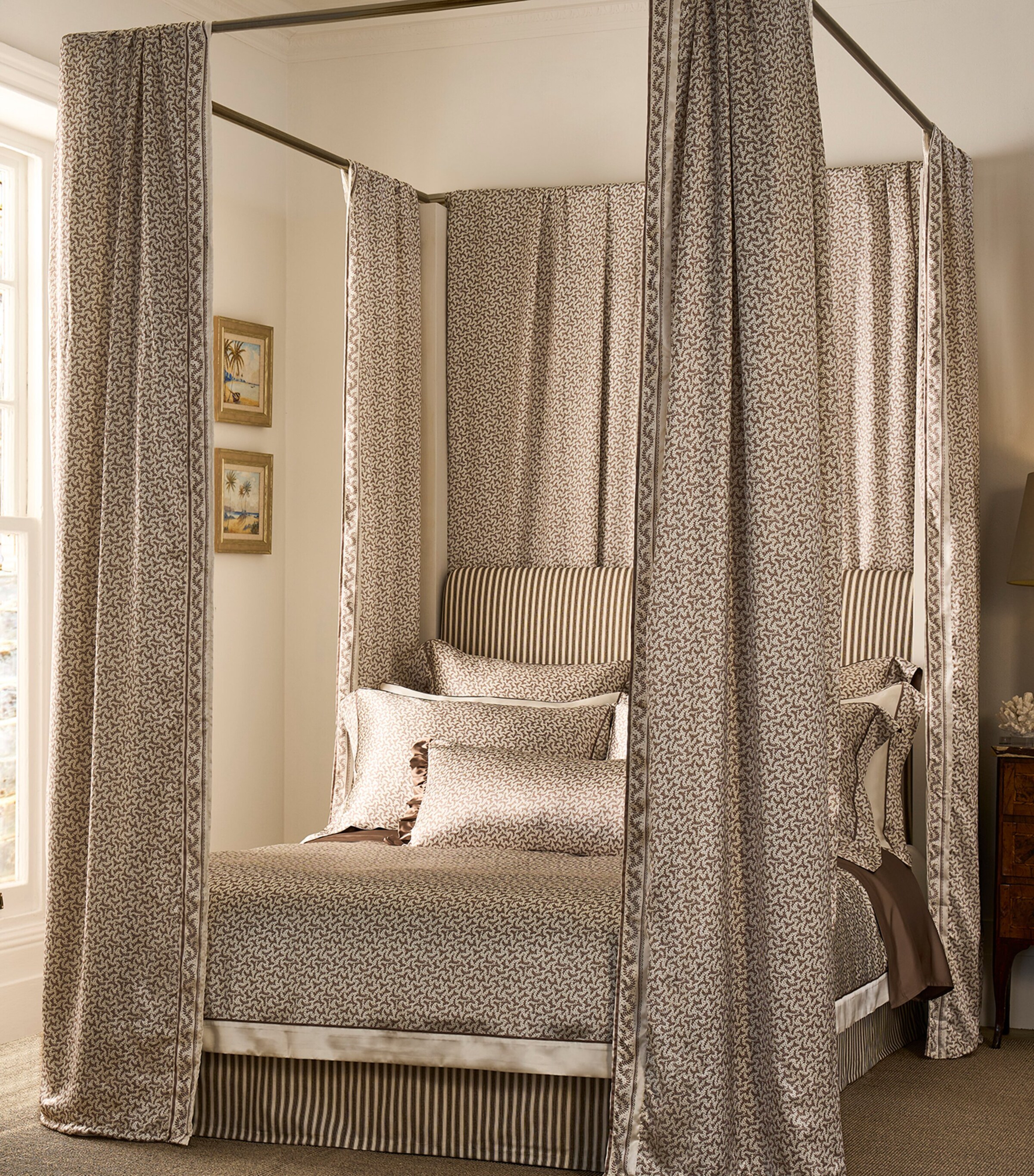 Gingerlily Silk Fern King Duvet Cover (220cm x 225cm) Mocha/ivory Image 2