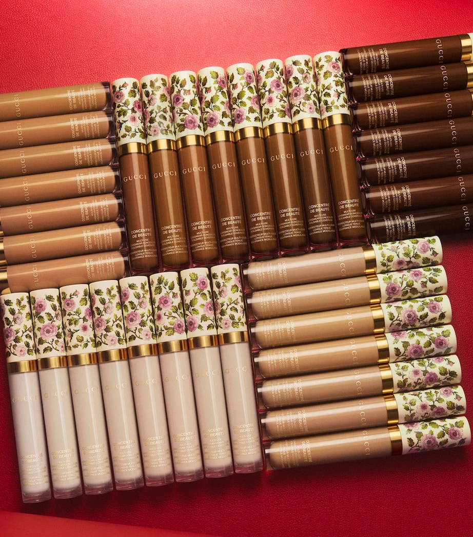 Concentré De Beauté Liquid Concealer 44N Image 7