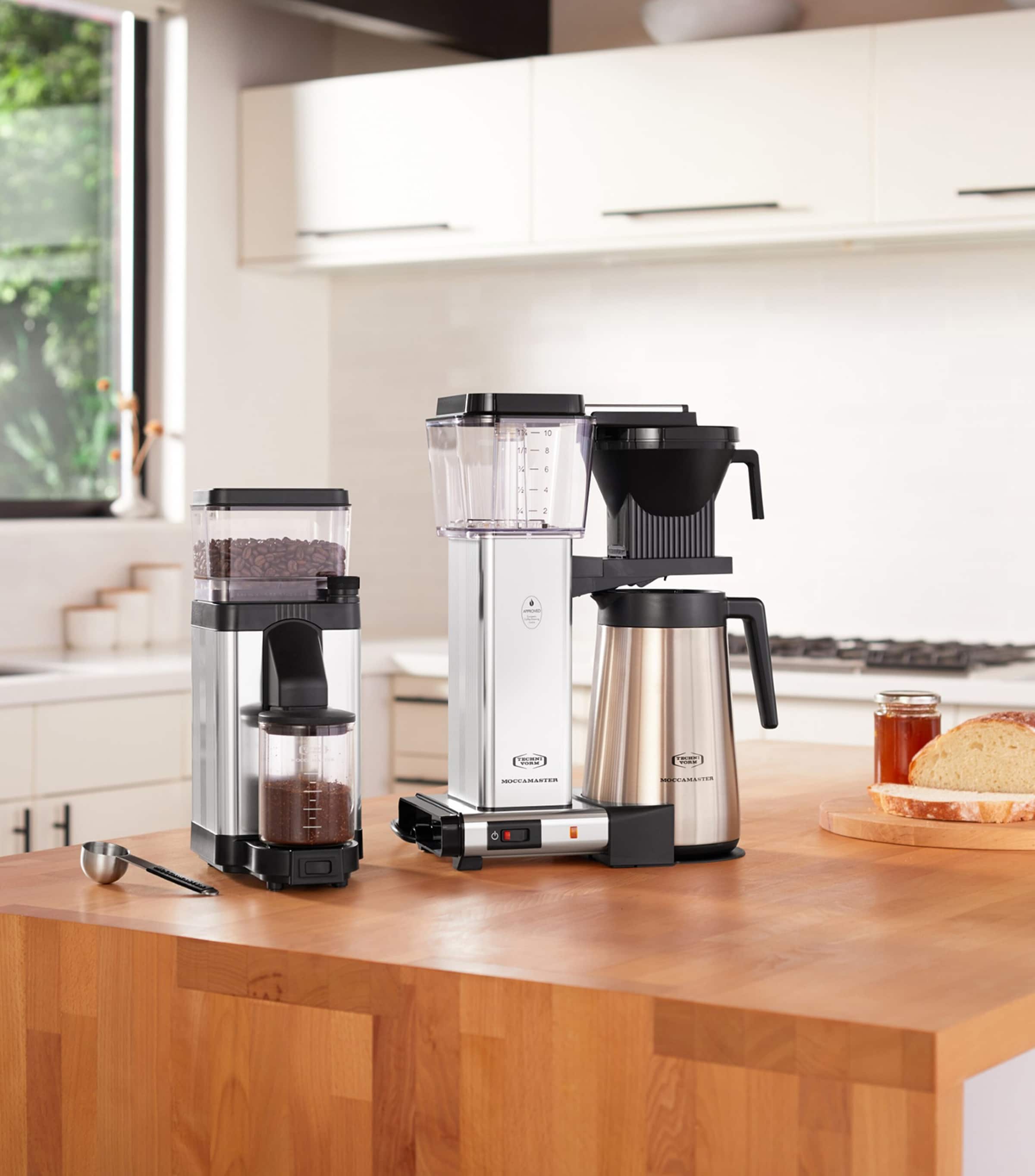 Moccamaster KM5 Coffee Grinder Polished Silver Image 5