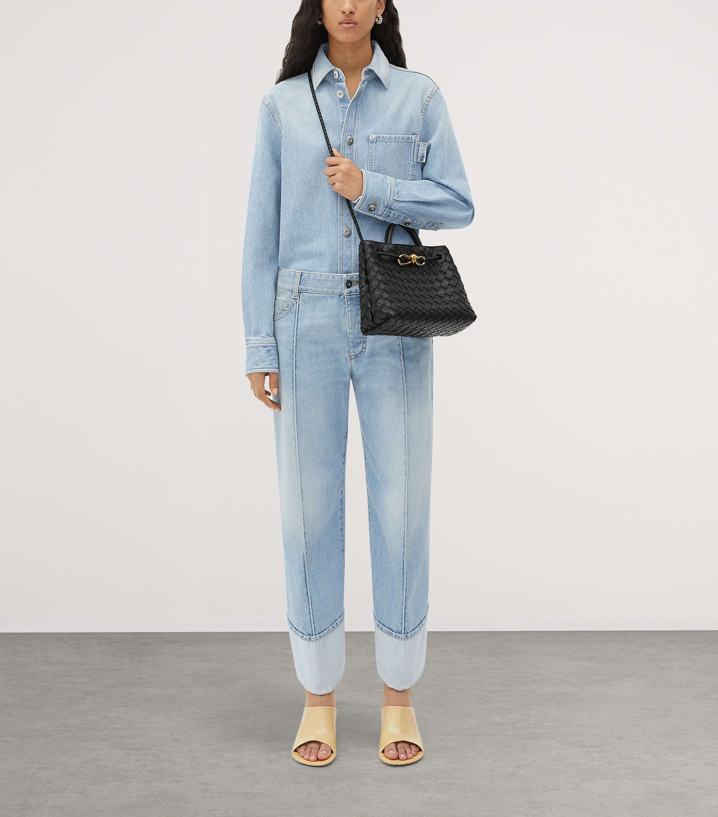 Small Leather Andiamo Top-Handle Bag BLACK-M BRASS-BLACK Image 3