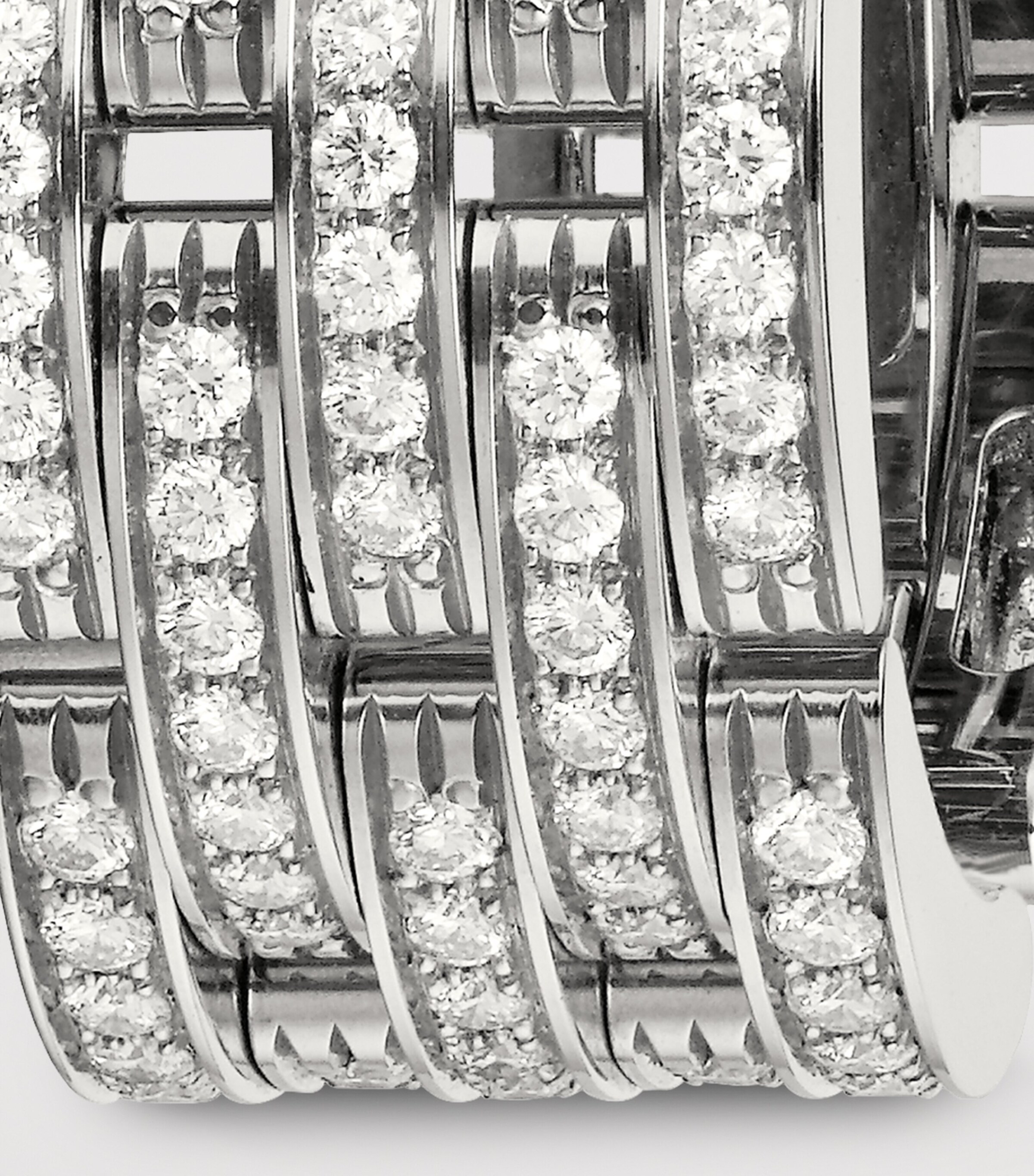Cartier White Gold and Diamond Maillon Panthère Ring White Gold Image 6