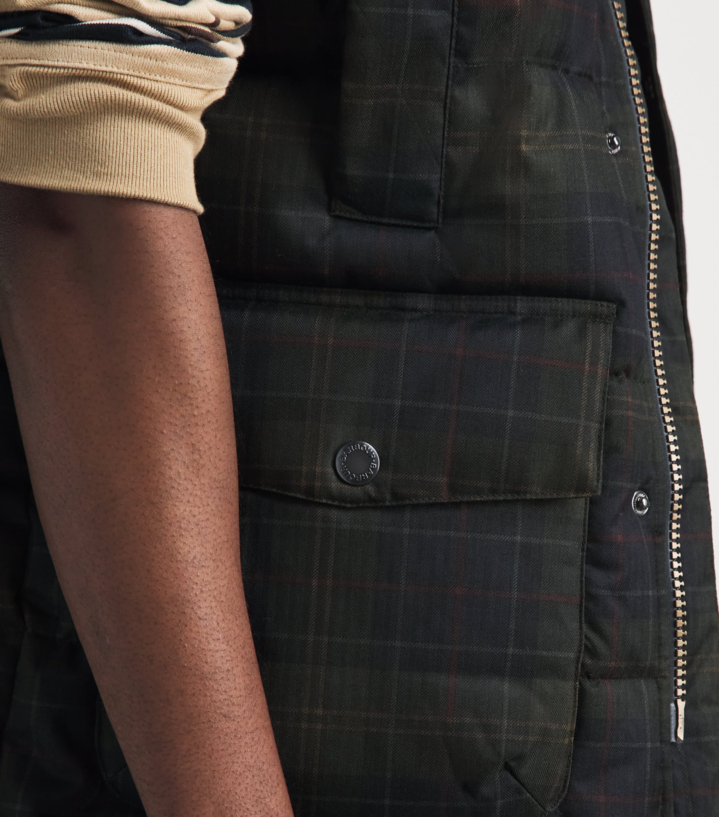 Barbour Mens Tartan Lonnen Gilet Shadow Classic Trtn Image 3