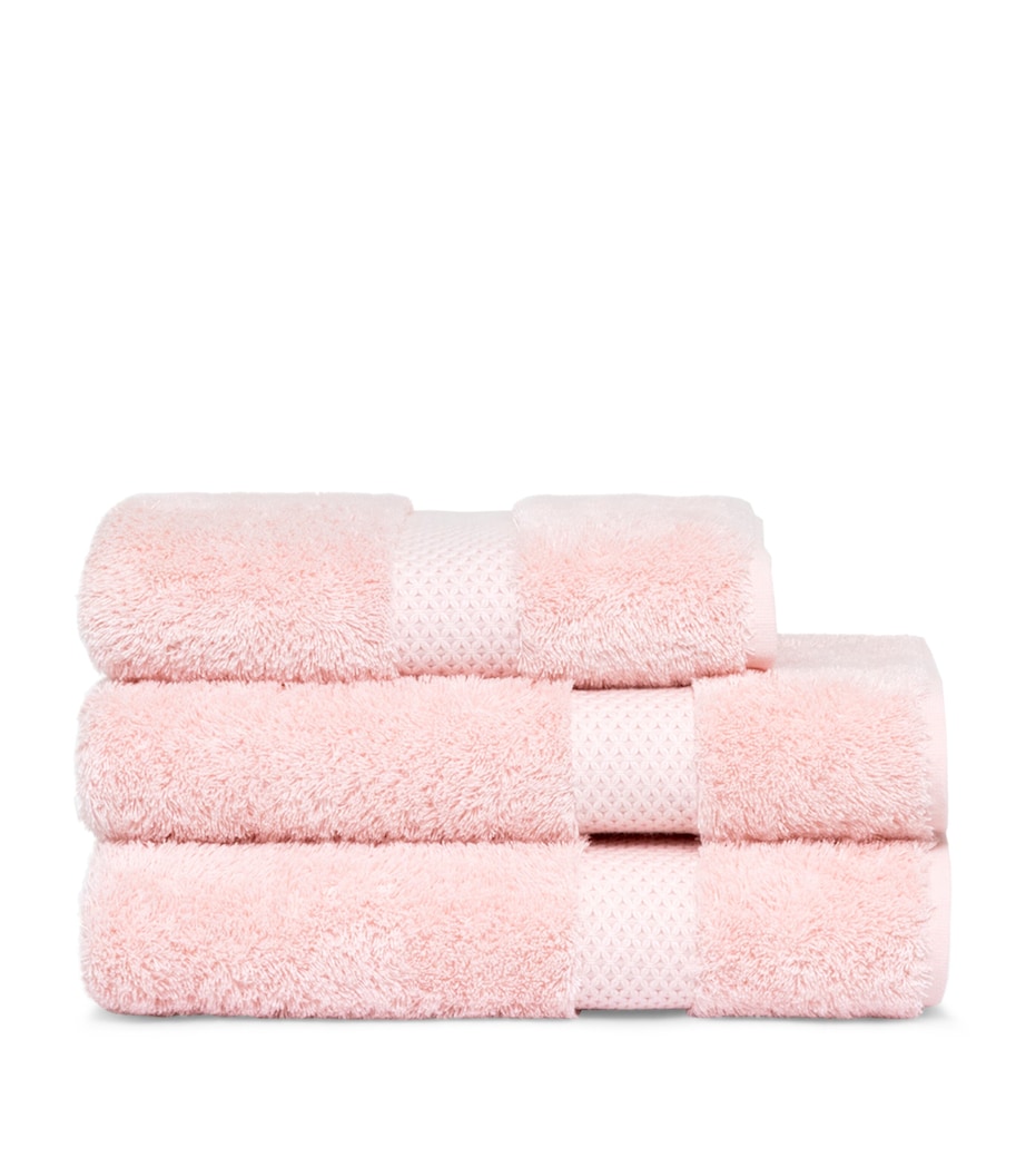 Yves Delorme Étoile Bath Sheet (92cm x 160cm) Petale Image 1