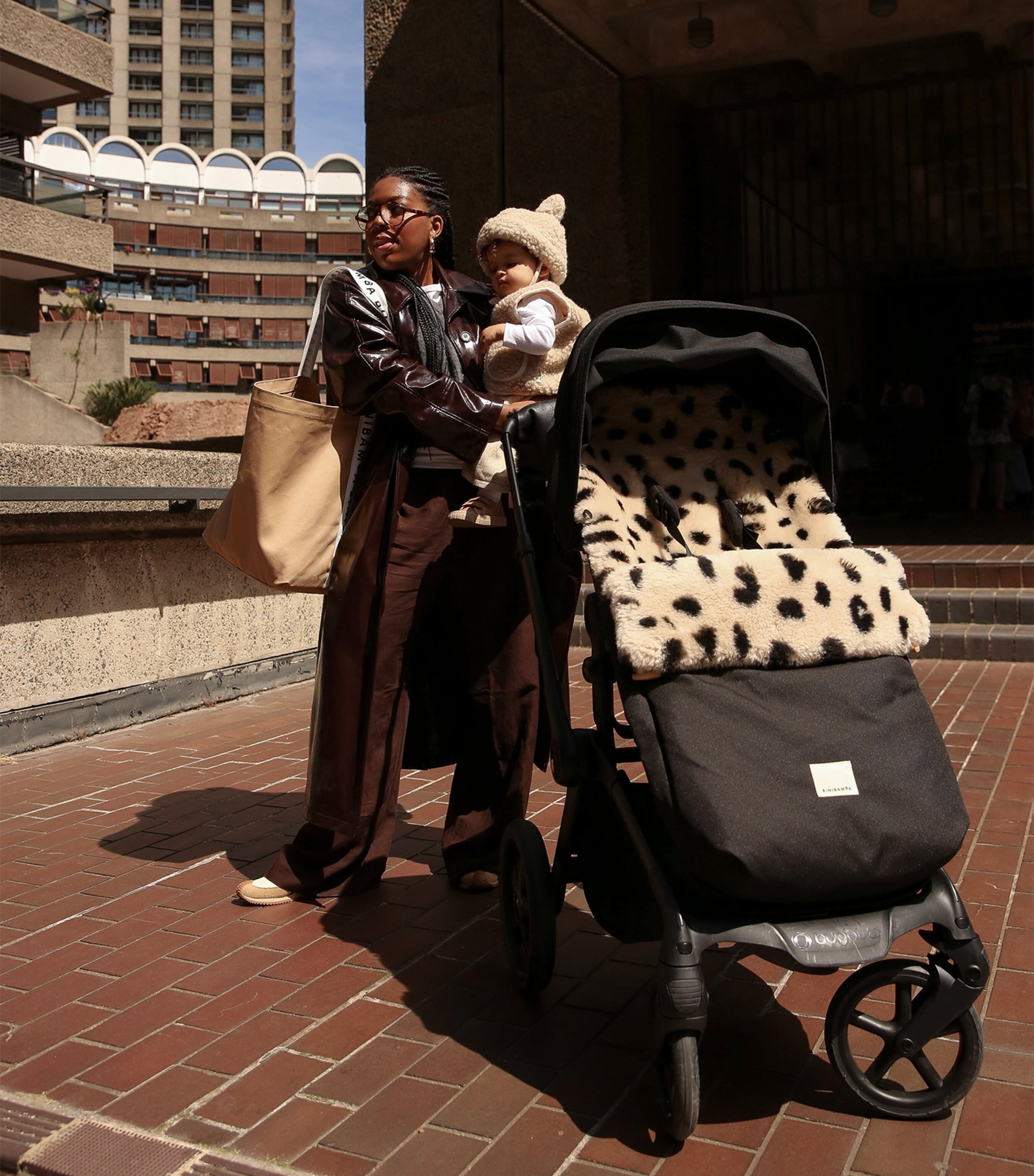Binibamba Sheepskin-Lined Puffmuff Noir & Leopard Image 2