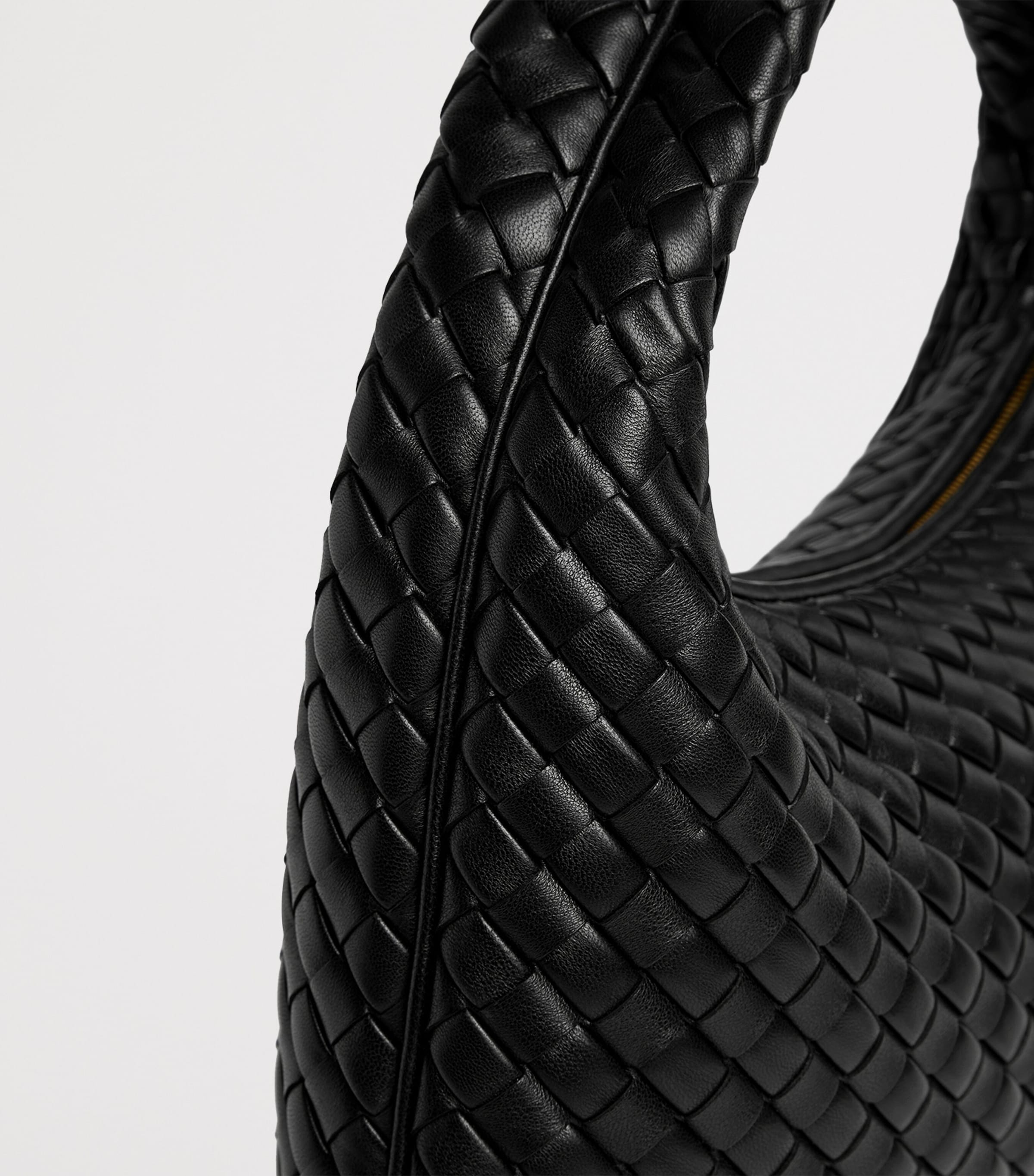 Leather Intrecciato Veneta Shoulder Bag 1019 Image 7