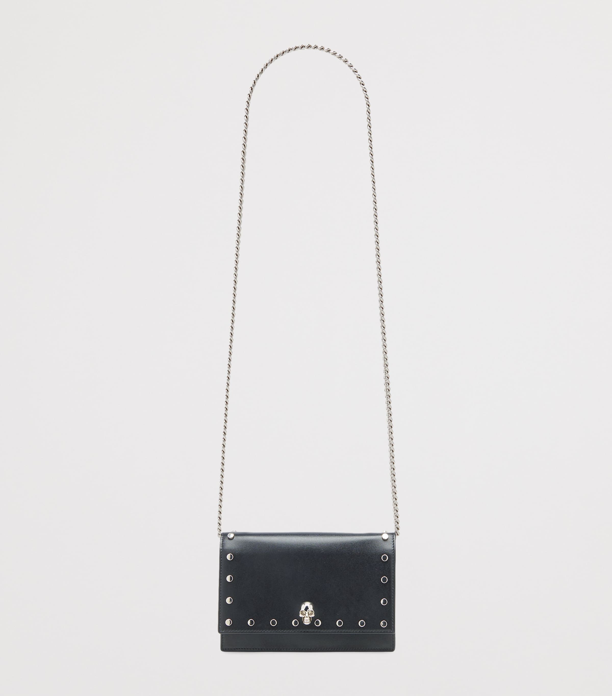 ショルダーバッグ・ポシェット MCQUEEN 'Skull' small crossbody bag McQueen Mini Skull Jewel Croc-Embossed Crossbody Bag