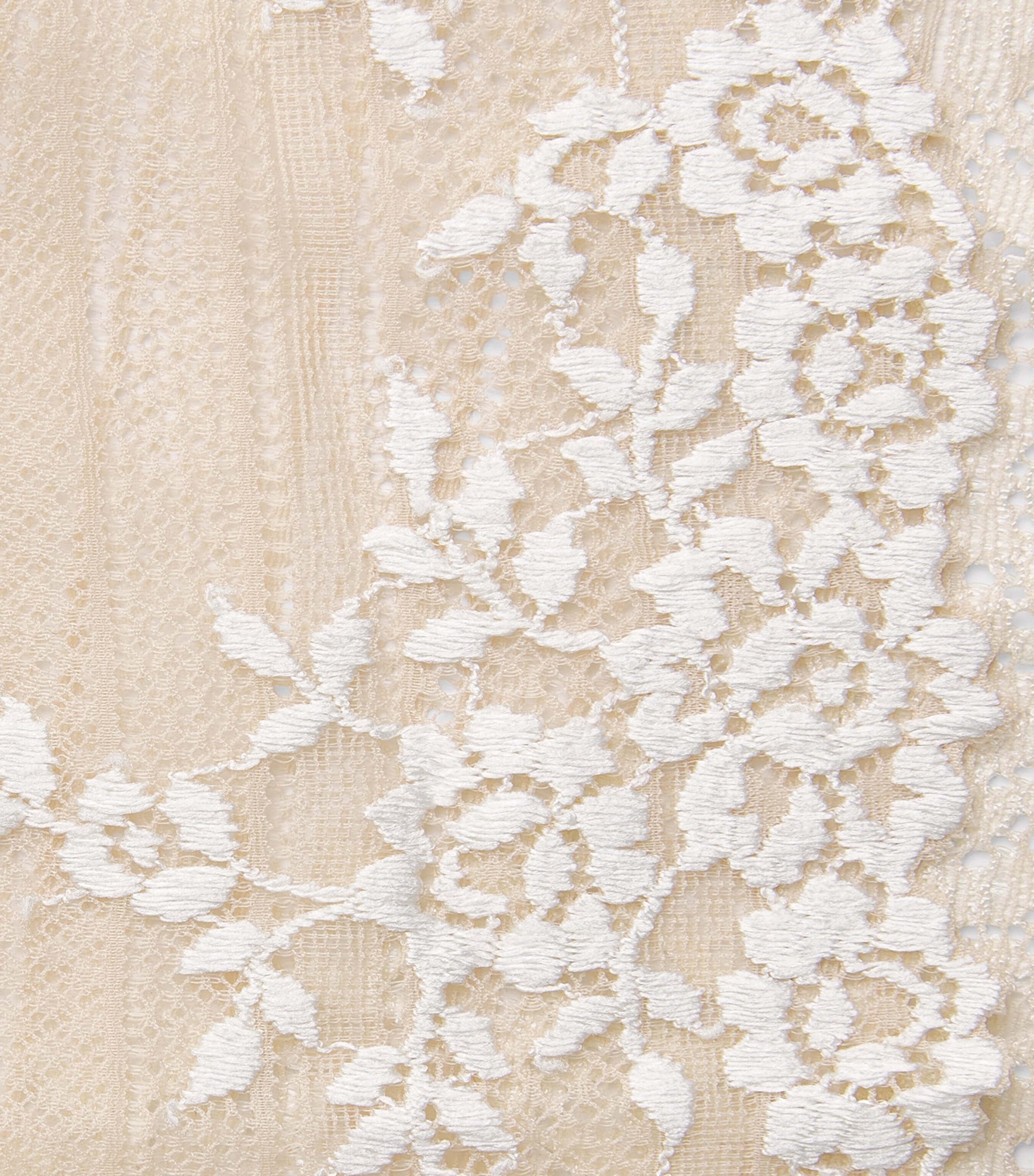 Wacoal Womens Embrace Lace Boy Shorts Image 4