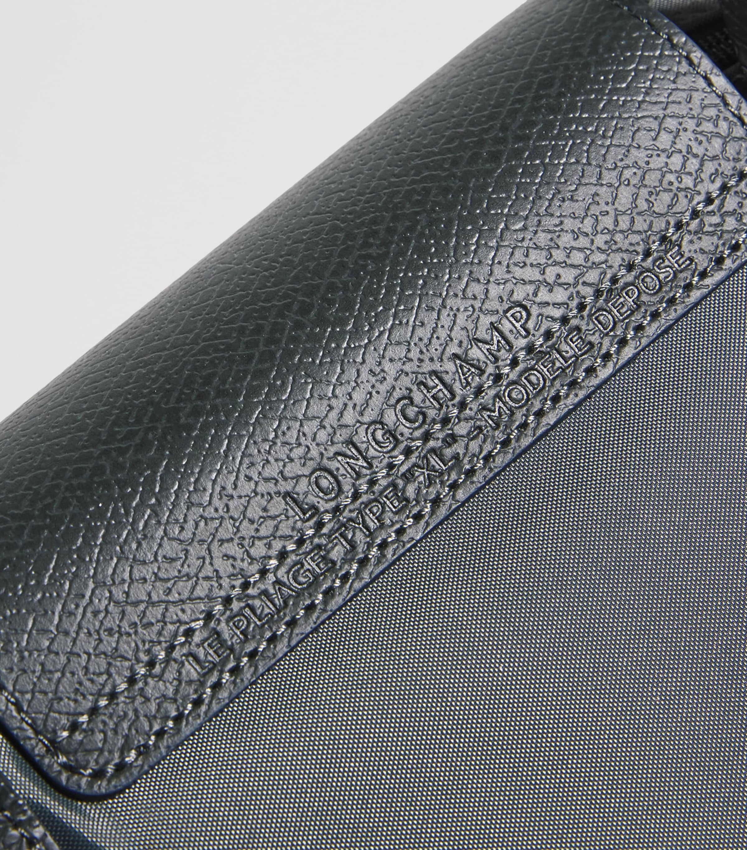 Large Le Pliage Travel Tote Bag P66 GRAPHITE Image 4