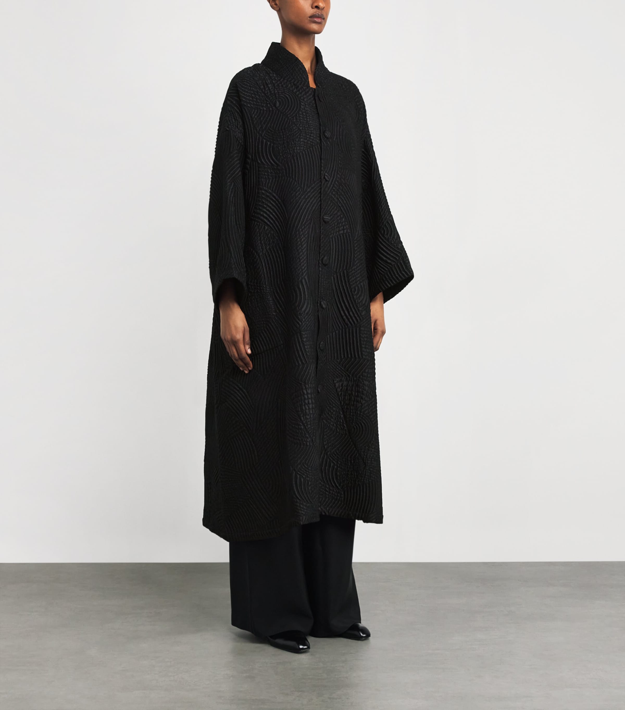 Silk-Wool-Blend Stand-Collar Coat BLACK Image 3