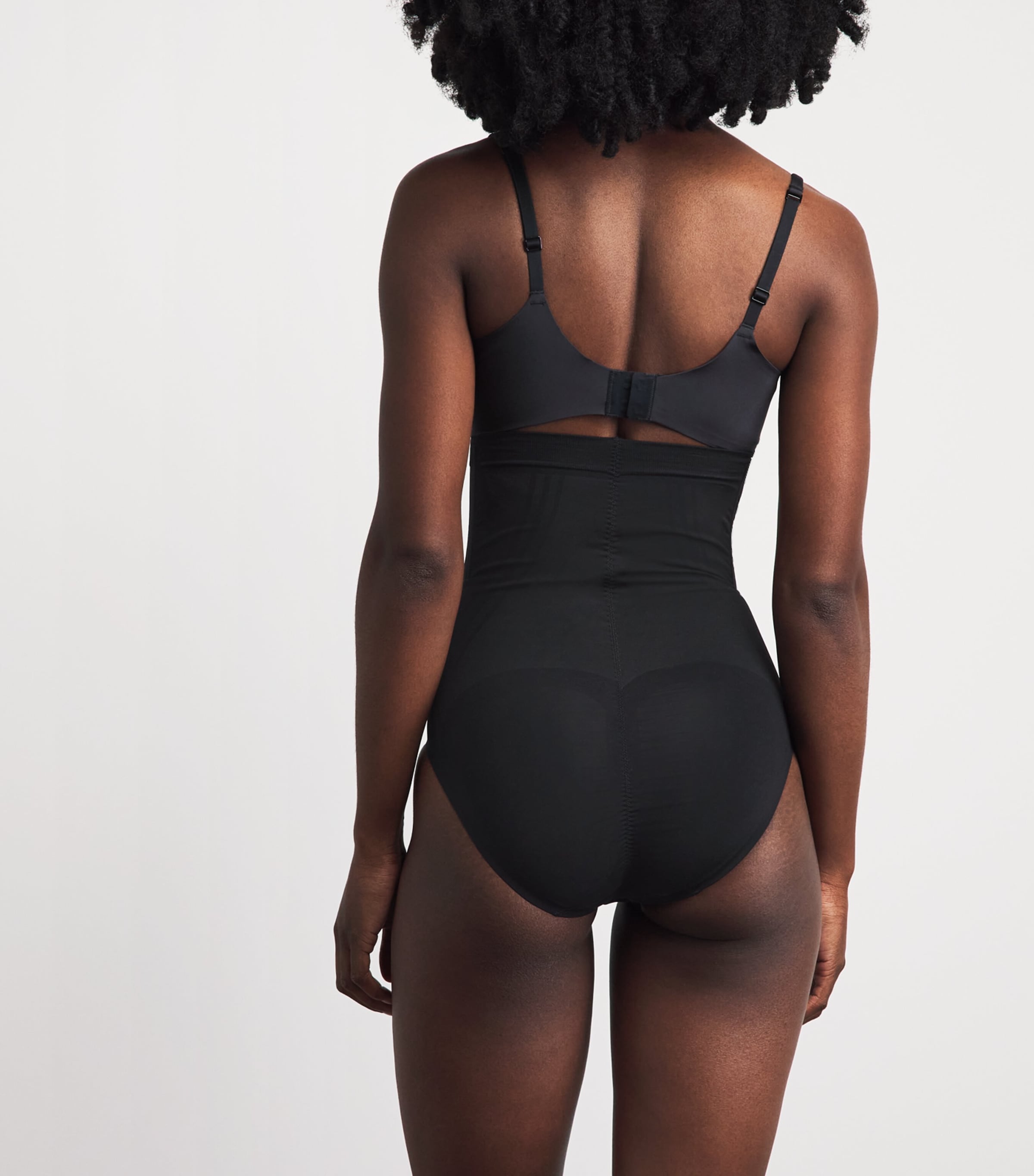 SPANX Womens SPANXsculpt GoFigure High-Waist Briefs Very Black Image 3