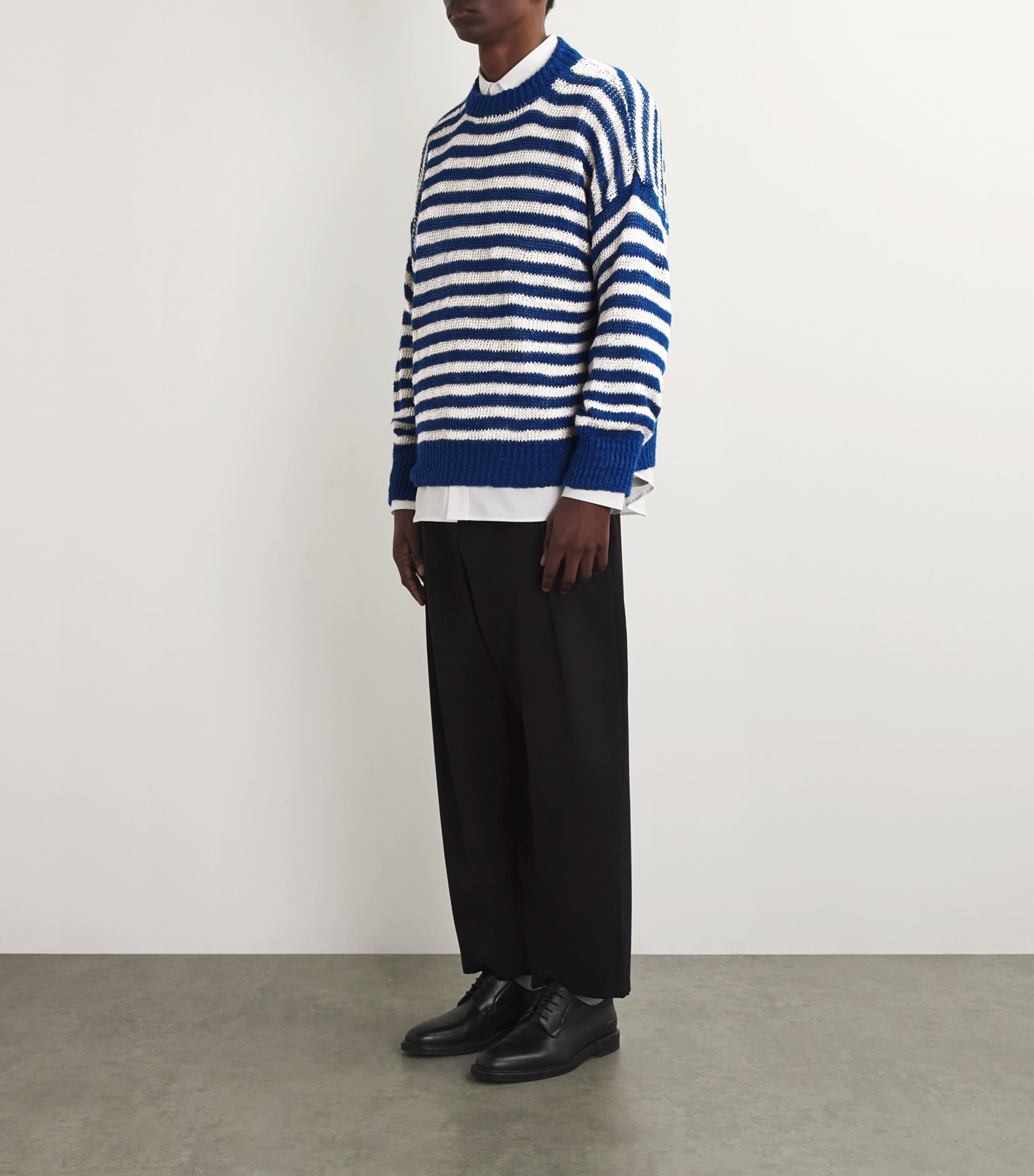 Róhe Mens Linen-Blend Striped Sweater Cobalt/cream Image 2