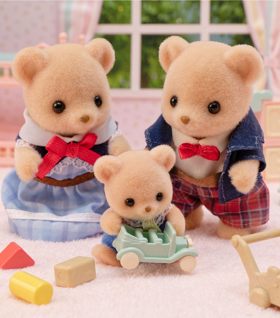 Sylvanian Families Biscuit Bear Family Image 3