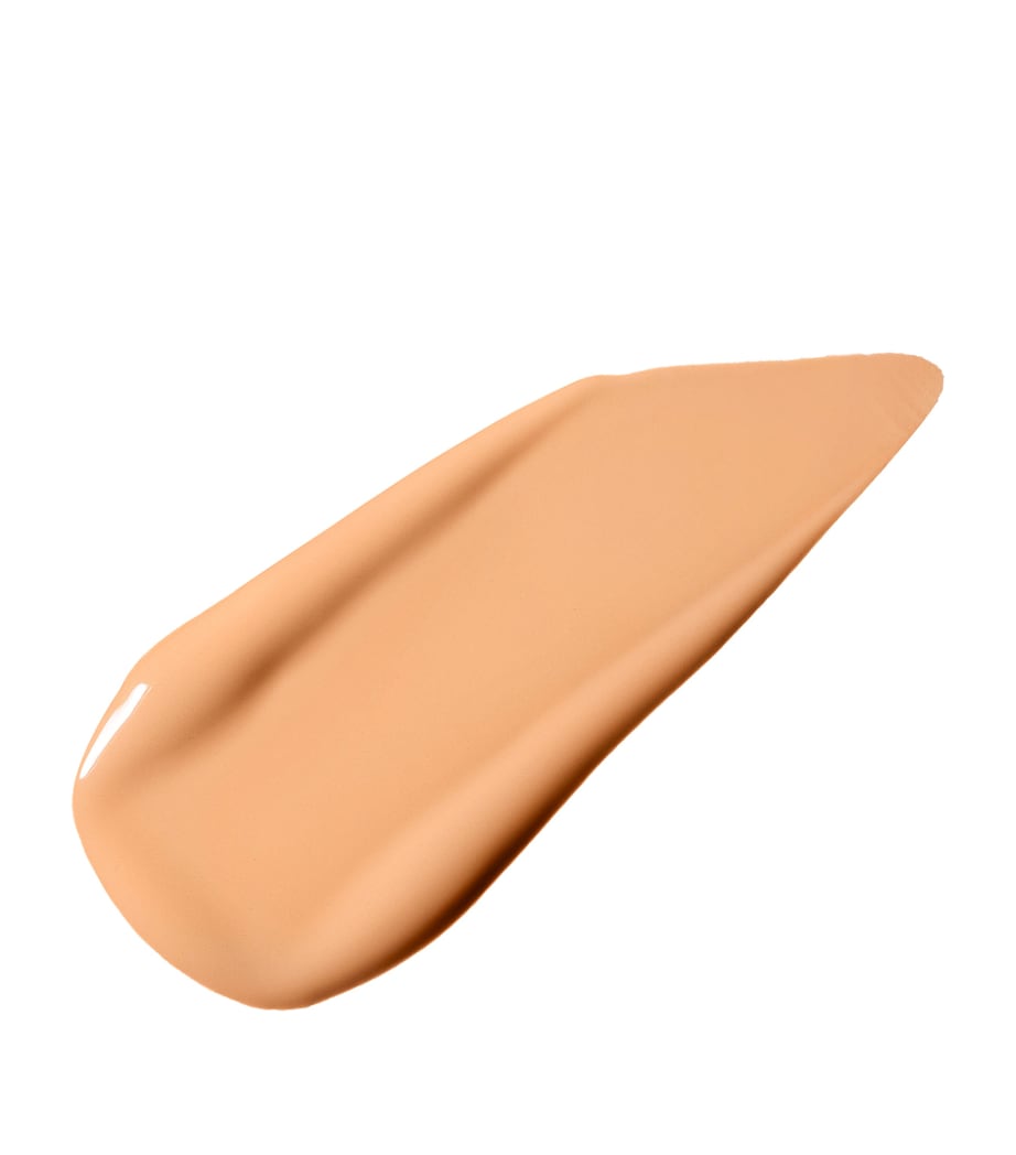 Studio Waterweight SPF 30 Foundation NC42 Image 2